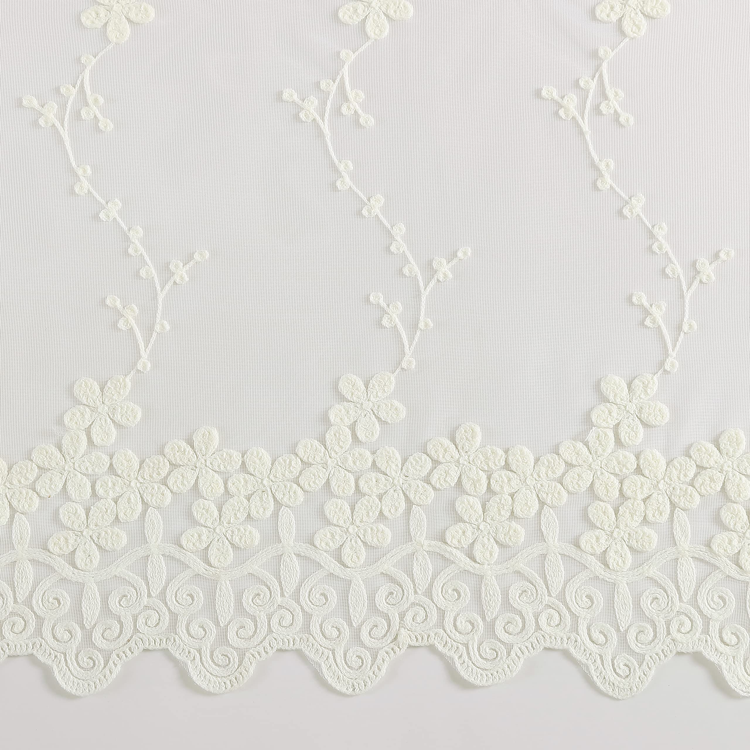 Laura Ashley Melody Vine Lot de 2 Rideaux Transparents avec Passe-Tringle, Chaque Panneau Mesure 137,2 cm de Large x 243,8 cm de Long, Ivoire