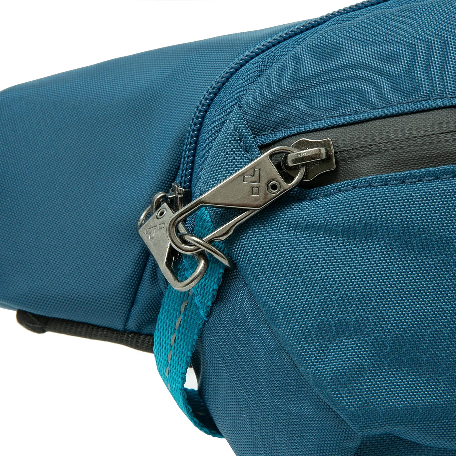 Travelon Anti-Theft Active Waist Pack - Image 11