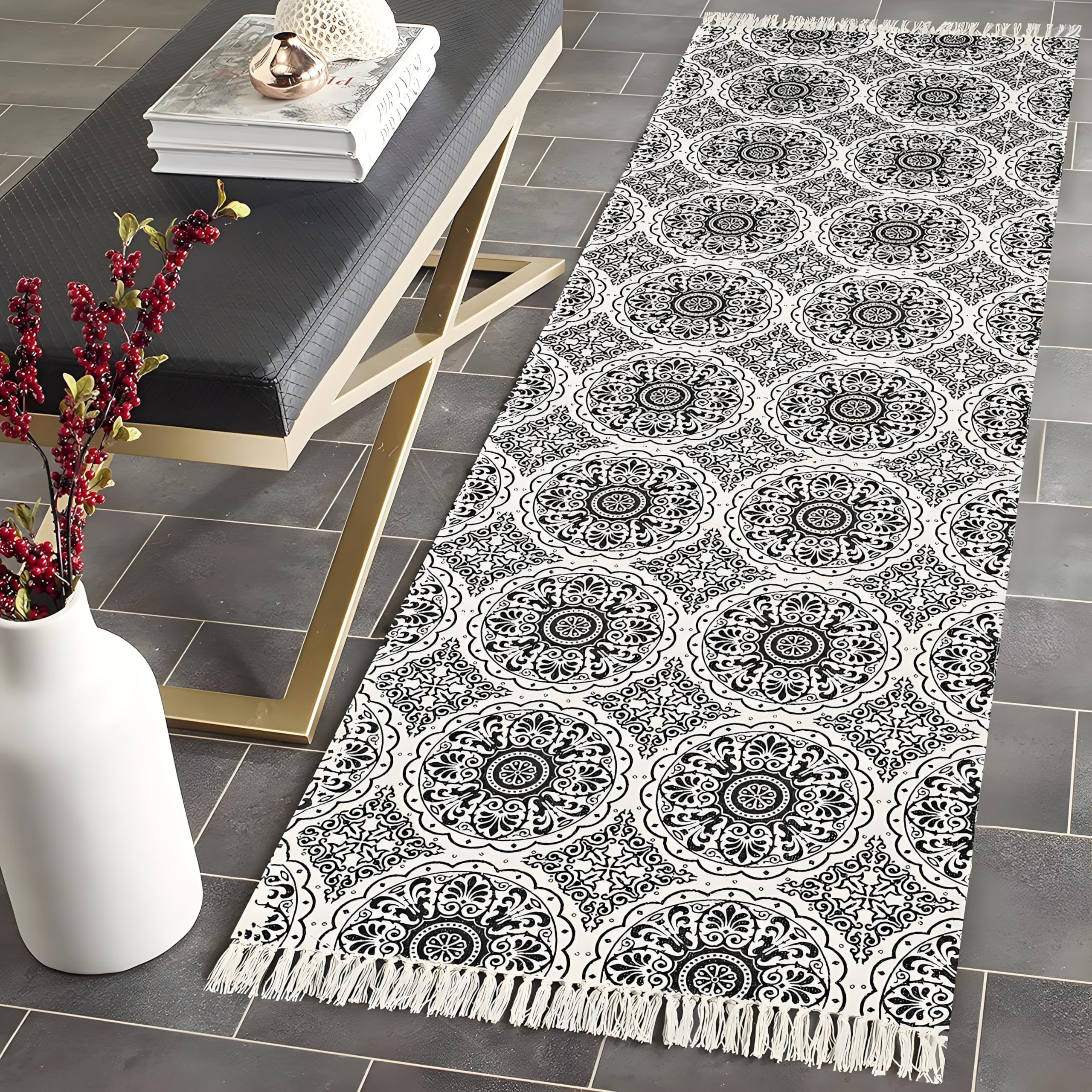 EmyZöilure Carpet,Vintage Cotton and Linen Area Rug,Hand Woven Print Tassels Throw Rugs Door Mat,Indoor White Area Rugs for Living Room, Dining Room, Bedroom