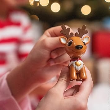 Enchanting Elf on the Shelf and Elf Pets Merry Minis Series 4-8 Collectible Figures, Accessories, and Props in Surprise Blind Bags for Kids - Ideal Toys for Boys & Girls