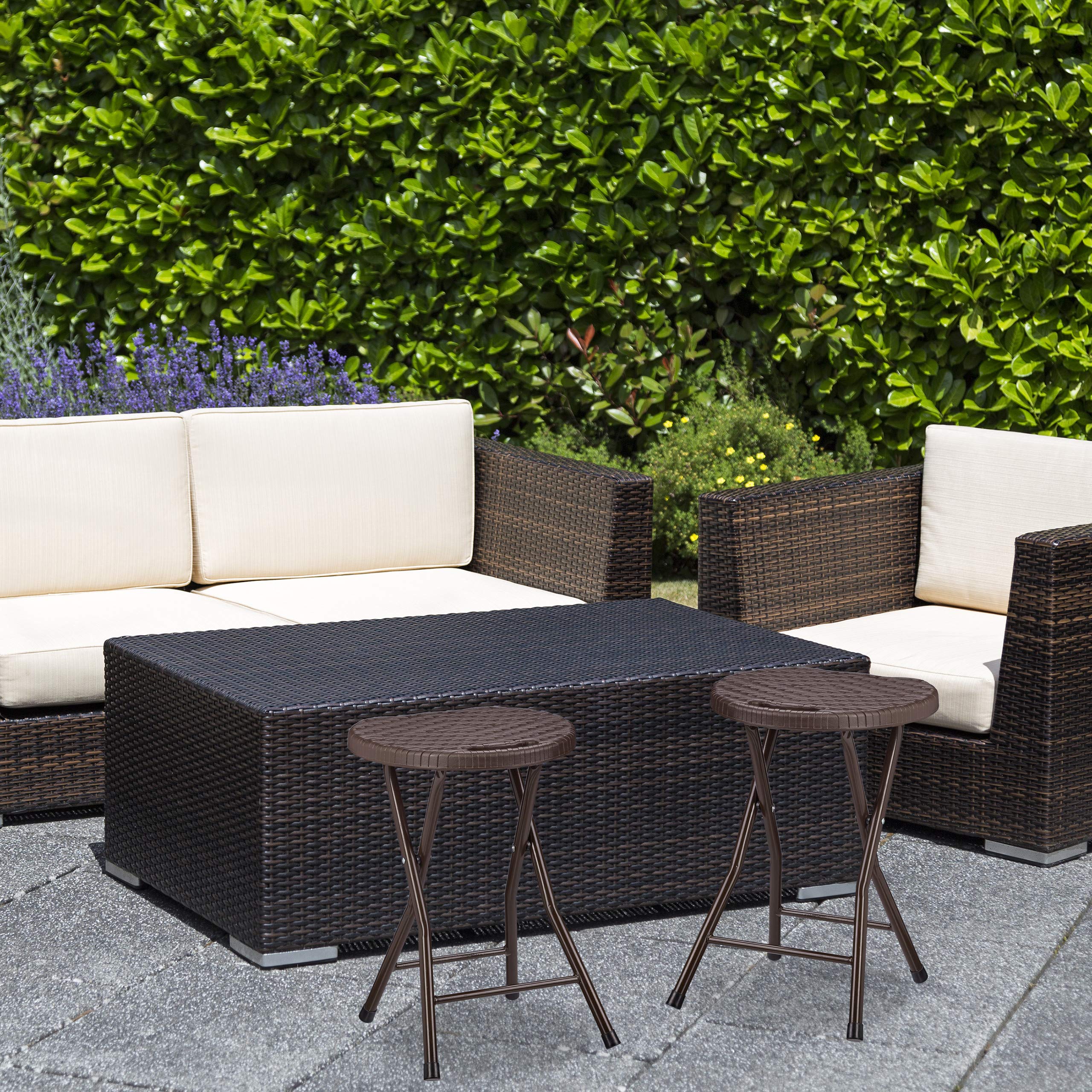 Relaxdays Sgabello Pieghevole Bastian, Forma Rotonda, Effetto Rattan, Resistente, HxLxP 45x32,5x29 cm, Marrone