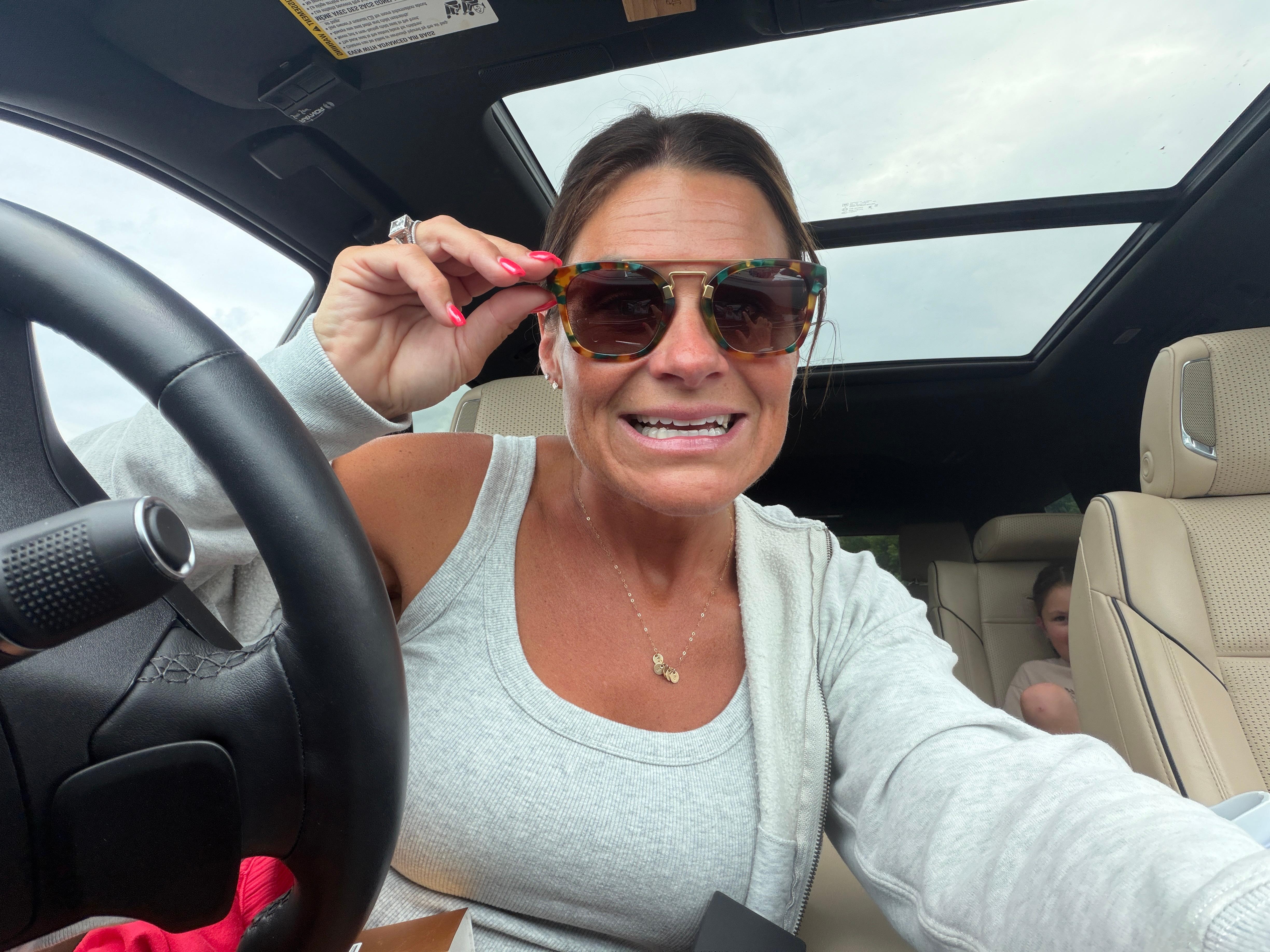 Trendy retro sunglasses!