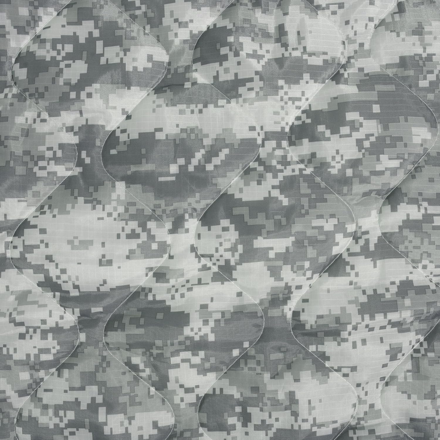 Rothco Camo Woobie Poncho Liner – Outdoor Quilted Camp Blanket Essential Field Gear