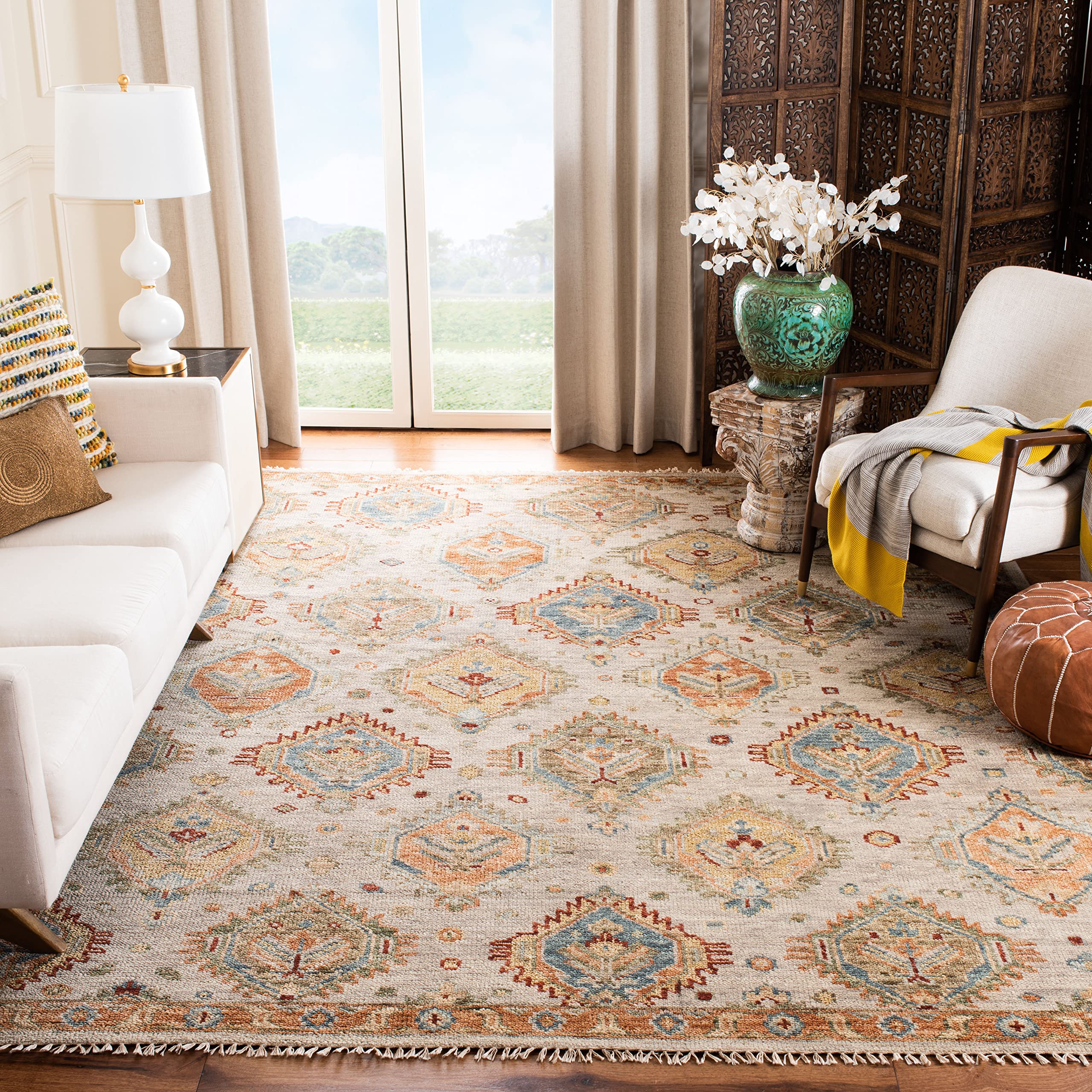 SAFAVIEH Samarkand Collection Area Rug - 10' x 14', Beige & Gold, Hand-Knotted Wool, Ideal for High Traffic Areas in Living Room, Bedroom (SRK105B)