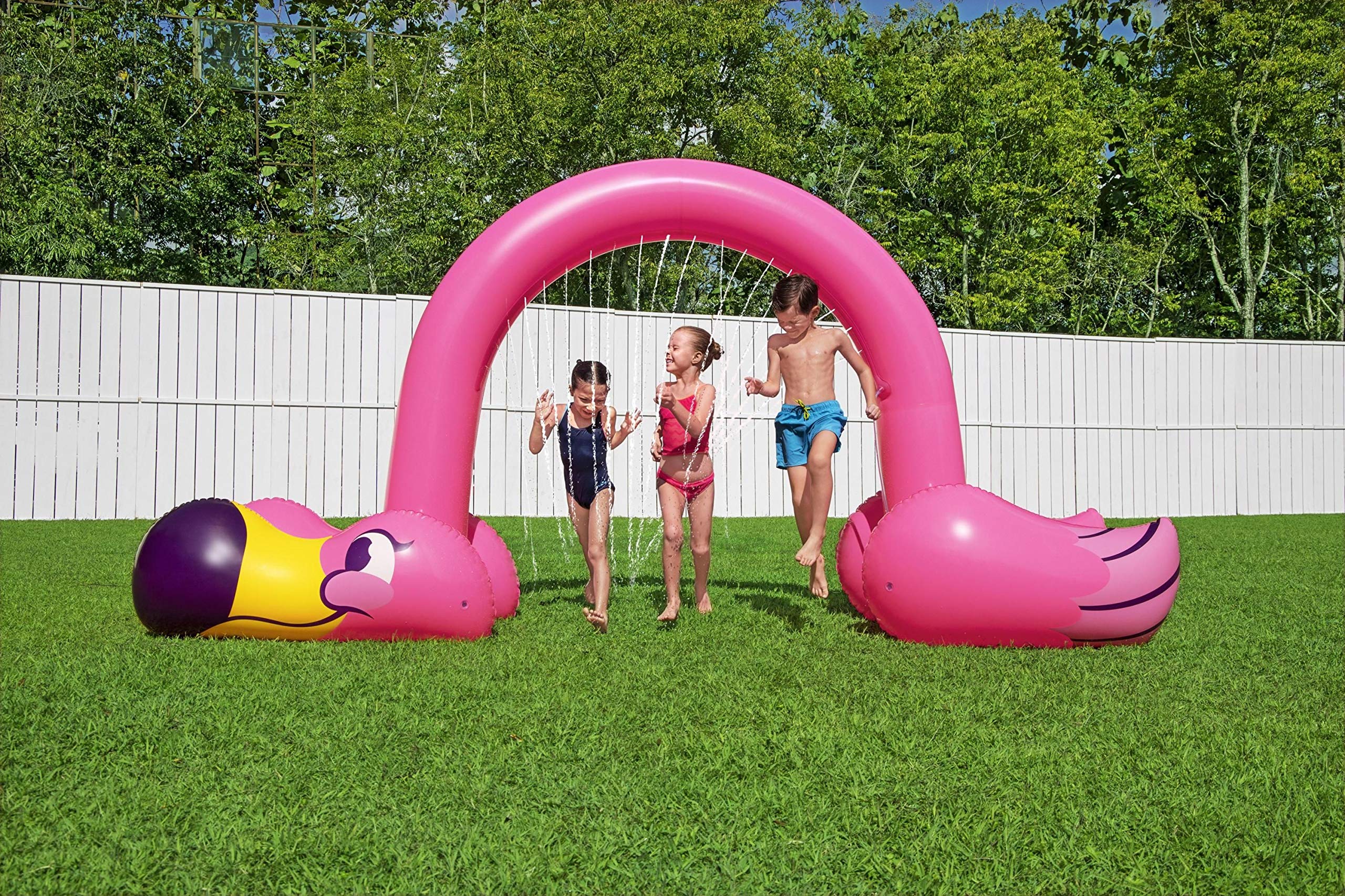 Bestway 1052382Xxx21 11'2" X 43" X 6'4"/3.40M X 1.10M X 1.93M Jumbo Flamingo Sprinkler