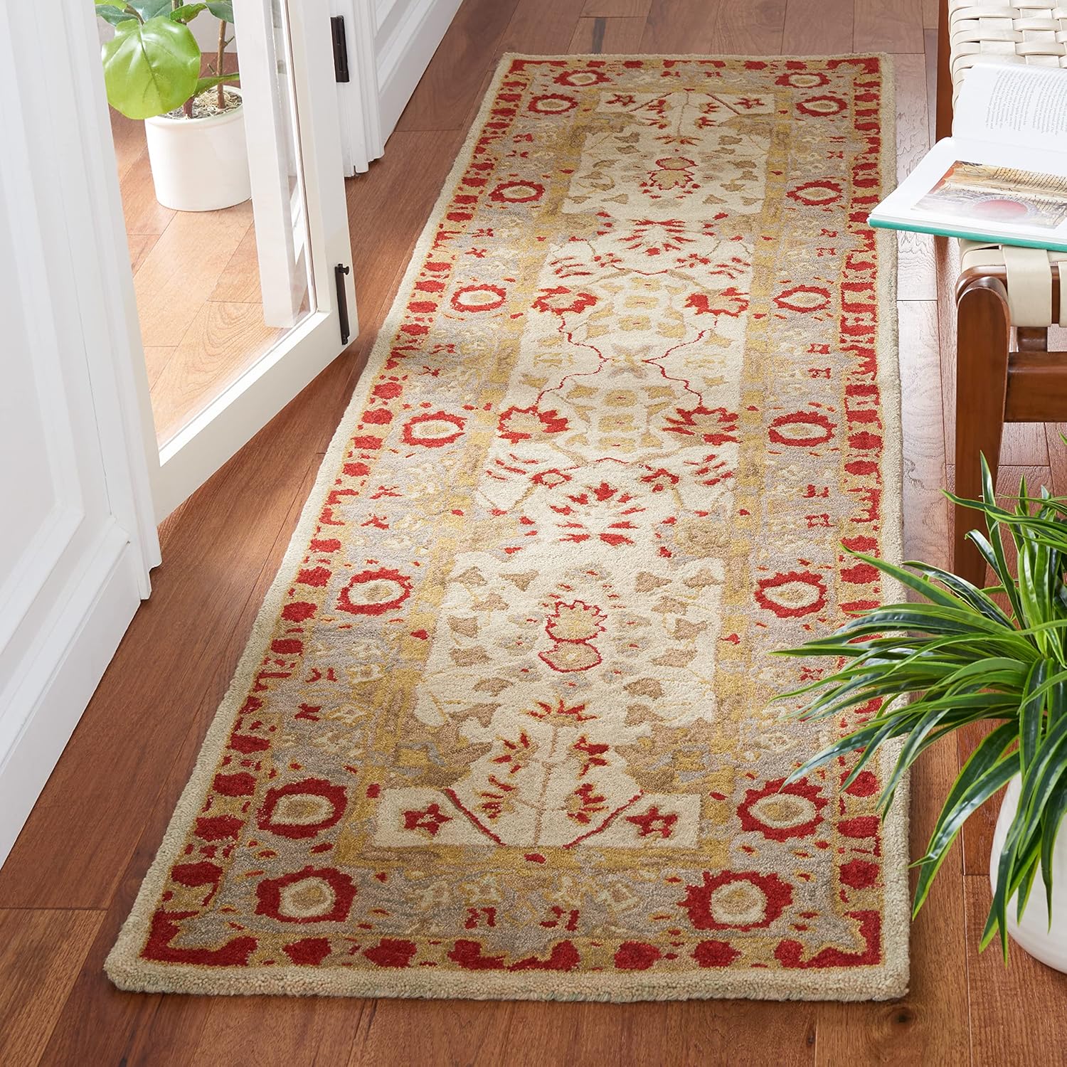 SAFAVIEH Anatolia Collection Runner Rug - 2'3" x 8', Light Grey & Gold, Handmade Traditional Oriental Wool, Ideal for High Traffic Areas in Living Room, Bedroom (AN590A)