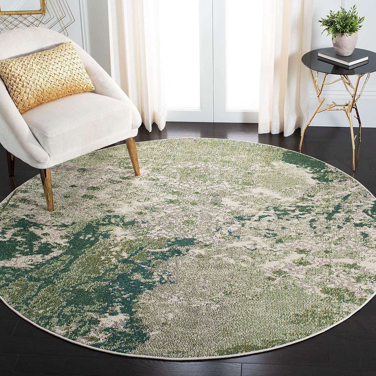 SAFAVIEH Madison Collection Area Rug - 3' Round, Green & Ivory, Modern Abstract Design, Non-Shedding & Easy Care, Ideal for High Traffic Areas in Living Room, Bedroom (MAD499Y)