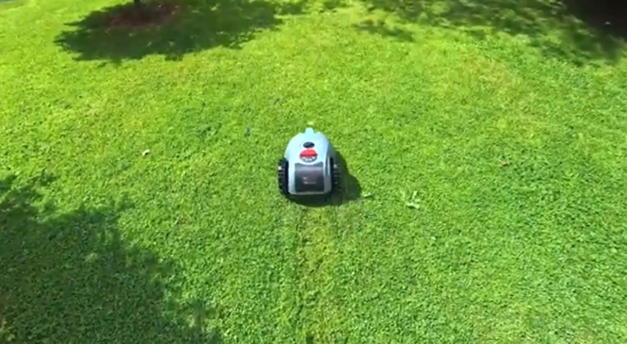 Robot Tondeuse Sans Fil YARDCARE V100 Avec Caméra - Navigation Visuelle, évitement D'obstacles, Batterie 4 Ah