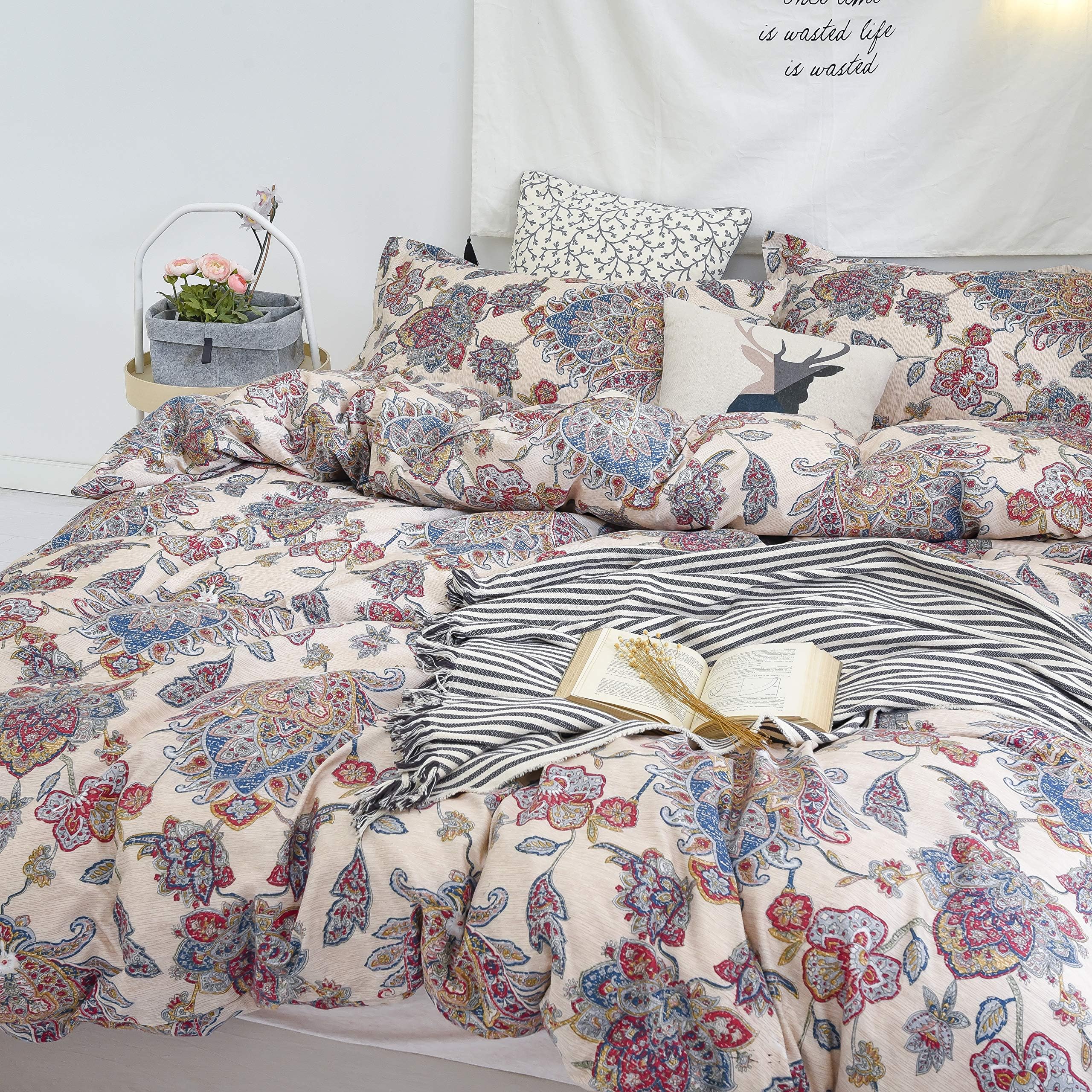 Paisley Duvet Cover Set Queen Bedding Boho Chic Mandala Pattern Printed Comforter Covers Moroccan Quilt Cover Lightweight and Soft 3 Piece 1 Duvet Cover+2 Pillow Shams Red Cream Zipper Ties