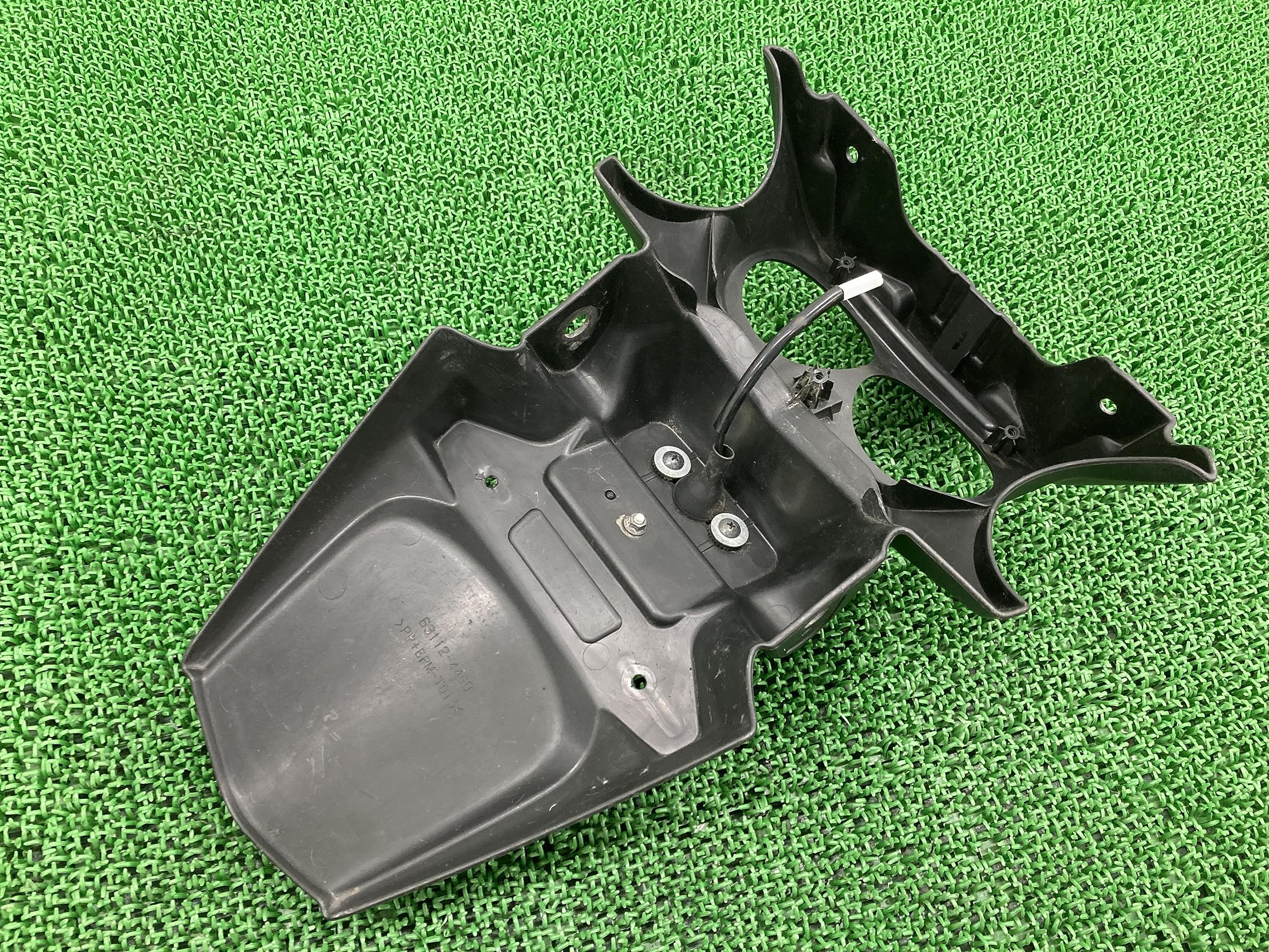 Amazon | GSR400 リアフェンダー 44G0 スズキ 純正 中古 バイク