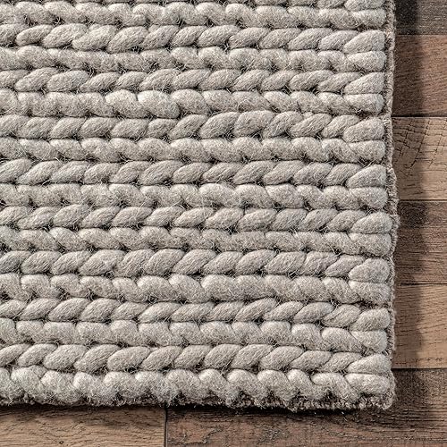 Miniatura 8 de nuLOOM Alfombra de Área Cuadrada de 4 Pies Penelope de Lana Trenzada Hecha a Mano, Gris Claro, Estilo Rústico Sólido de Granja, Para Dormitorio,