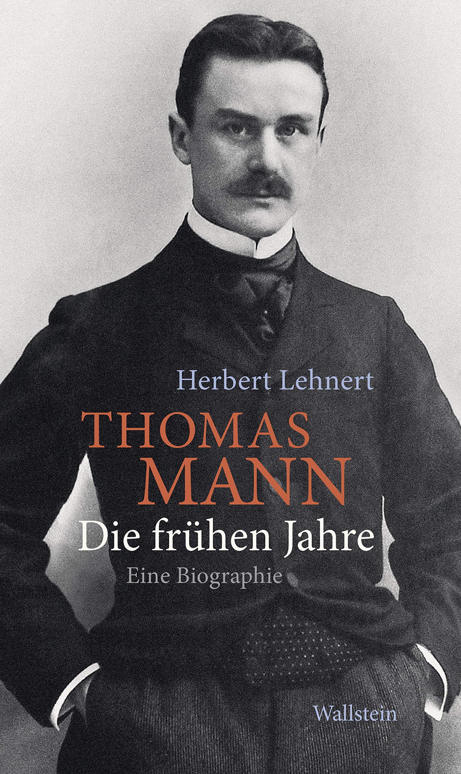 Thomas Mann lire sa biographie originale en allemand au coin du feu