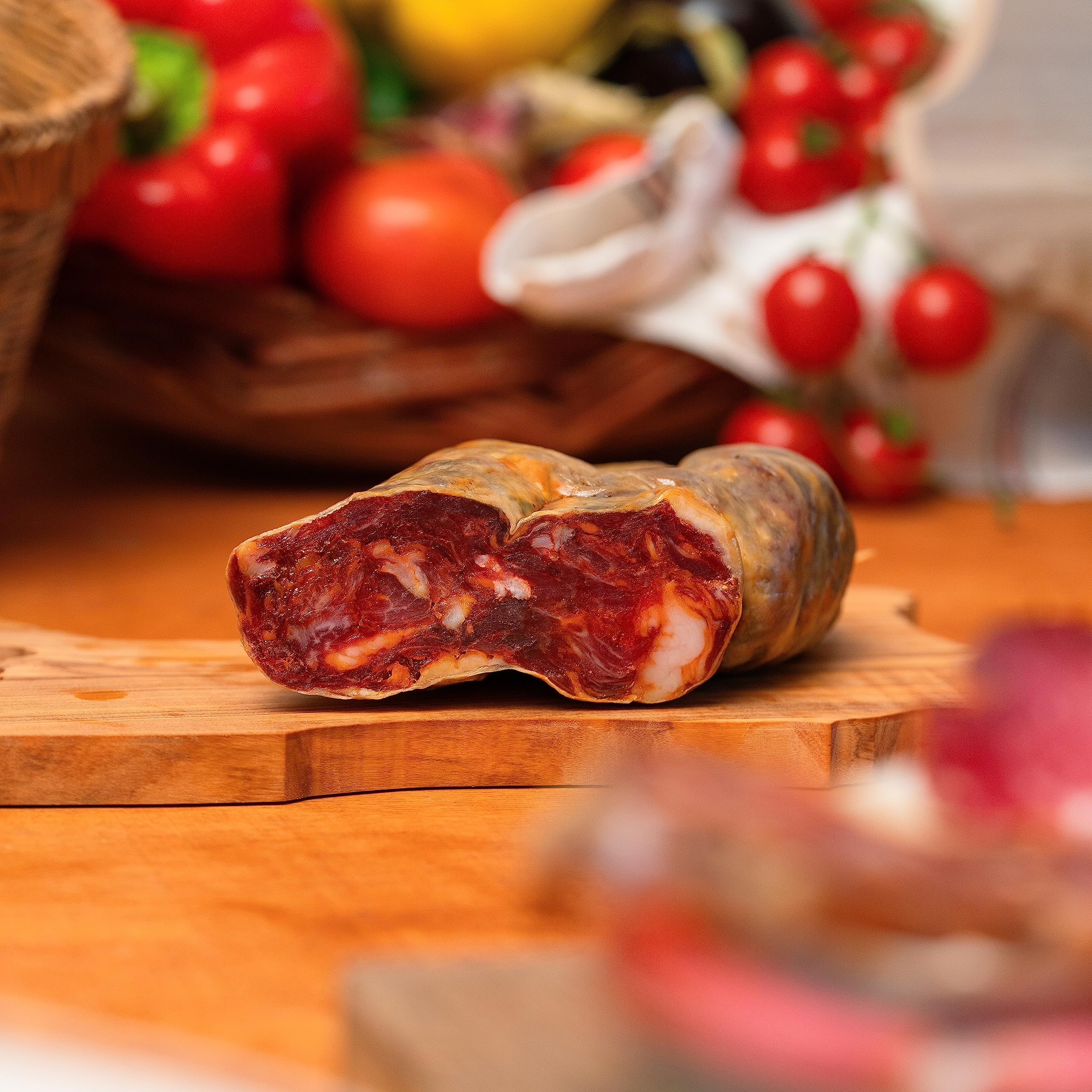 Soppressata Piquante Calabraise 350g - Spécialités Gastronomiques Parfaite Pour Apéritifs, Sandwiches, Charcuteries et Paniers Cadeaux