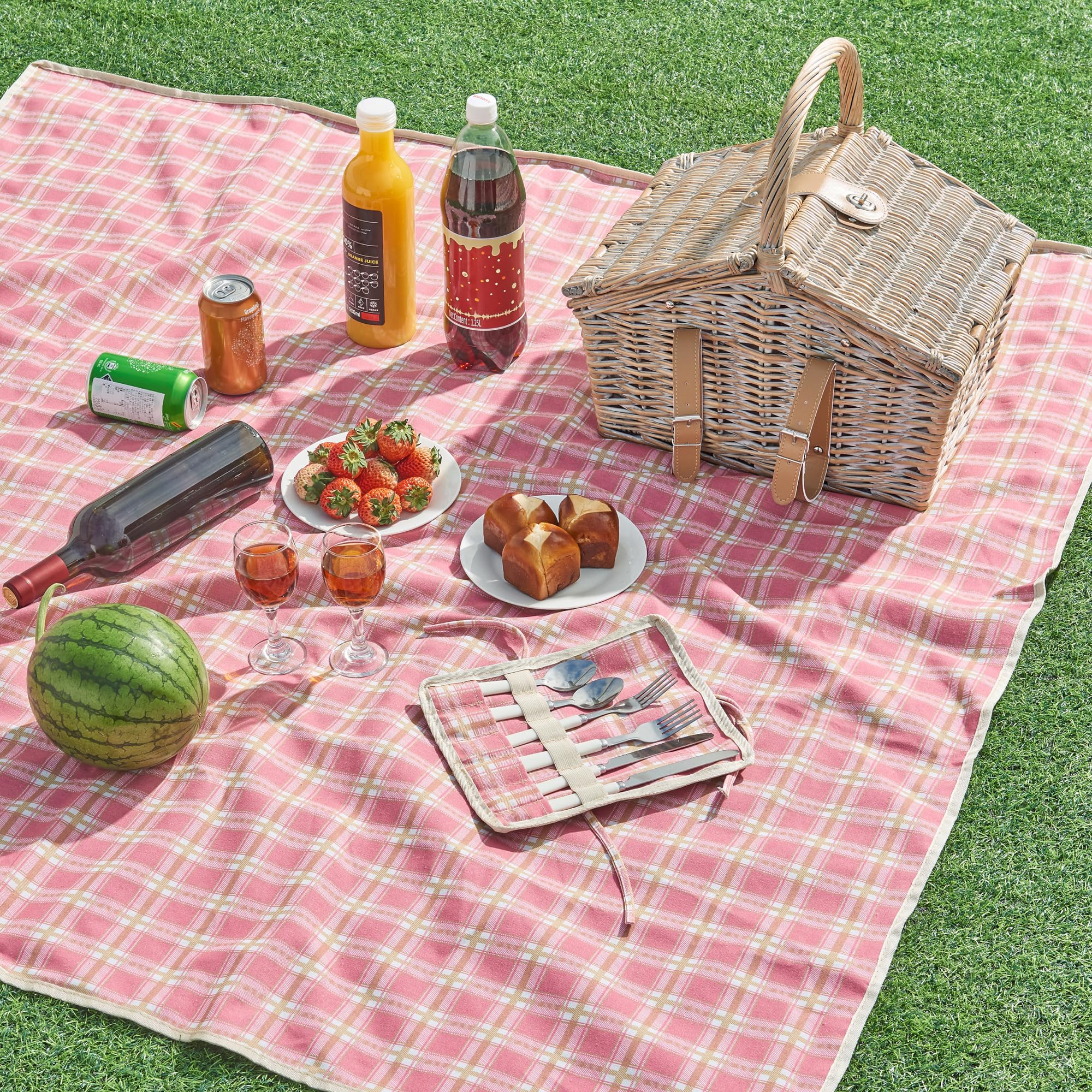 casa.pro Cestino da Picnic per 2 Persone in Vimini con Accessori Set Completo con Piatti Posate Bicchieri Cavatappi e Coperta Design Classico con Chiusura a Fibbie