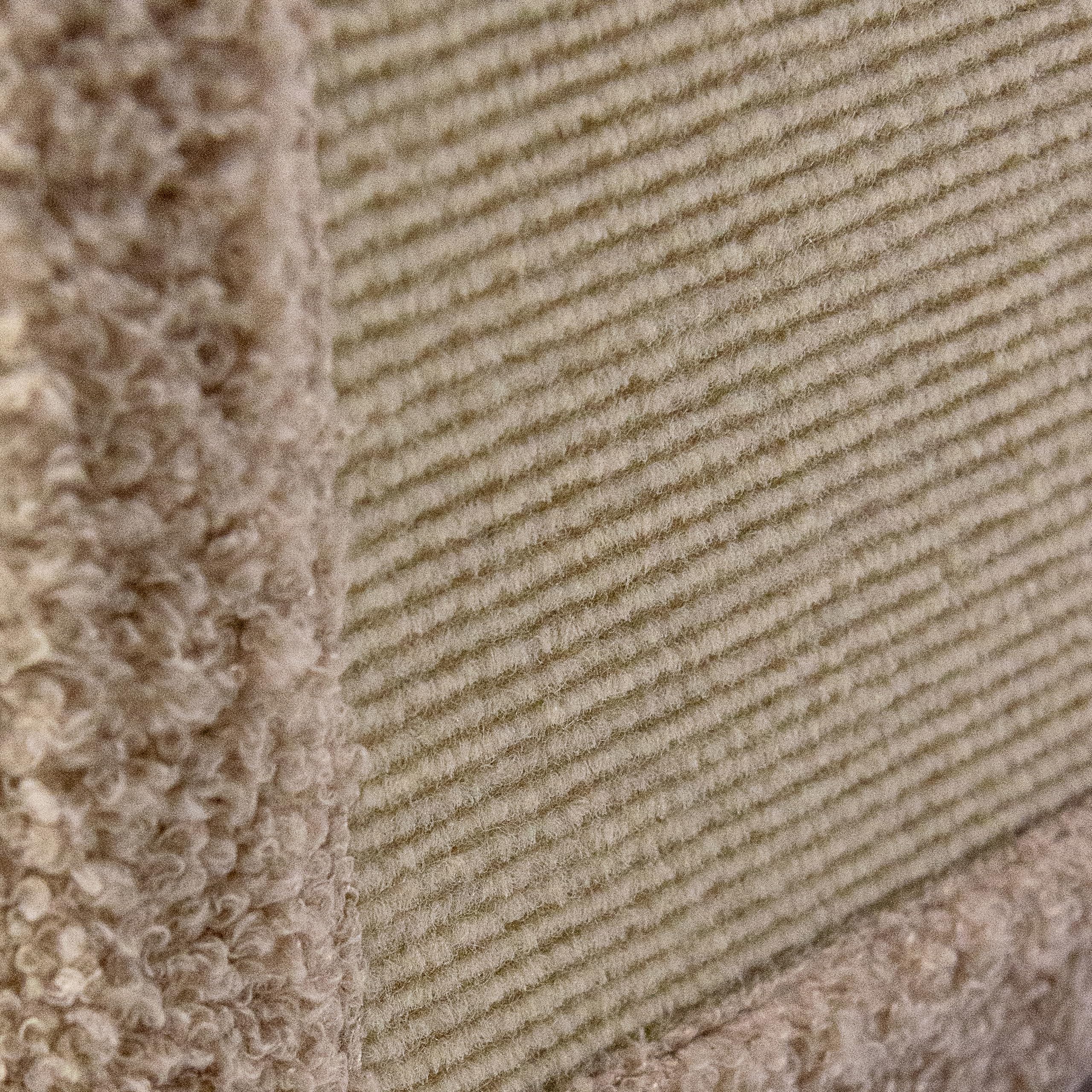 Pawy EB Niche pliable pour chat d'intérieur avec planche à gratter et balle de jeu, grande surface de couchage, beige, 62 x 41 x 33 cm