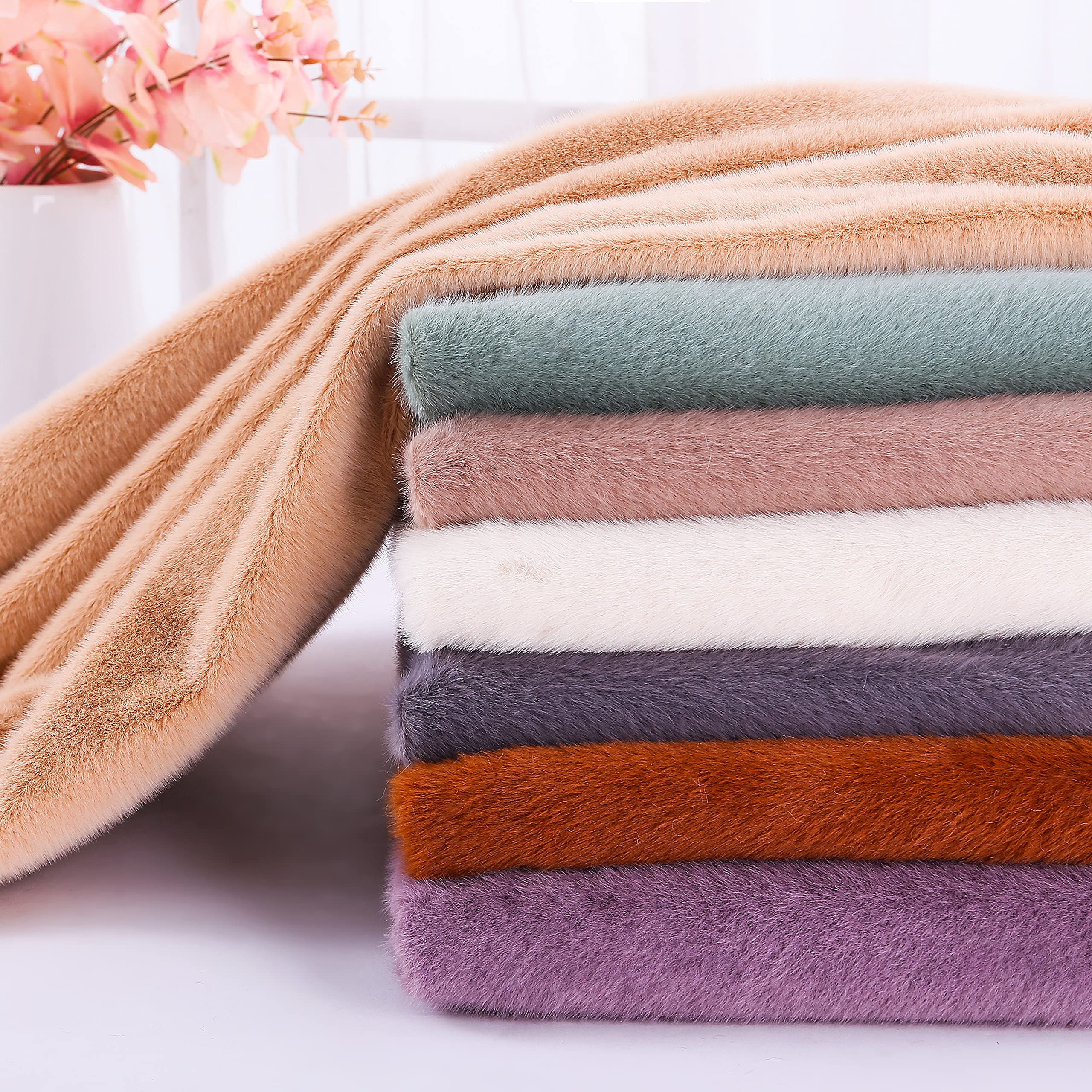 Fioletowa krótka pluszowa tkanina sztuczne futro materiał patchwork pluszowa tkanina na tło rękodzieło szalik DIY szycie ręcznie robione lalki poduszka poduszki do siedzenia, 160 * 50 cm (rozmiar: 1,6 m * 1 m)