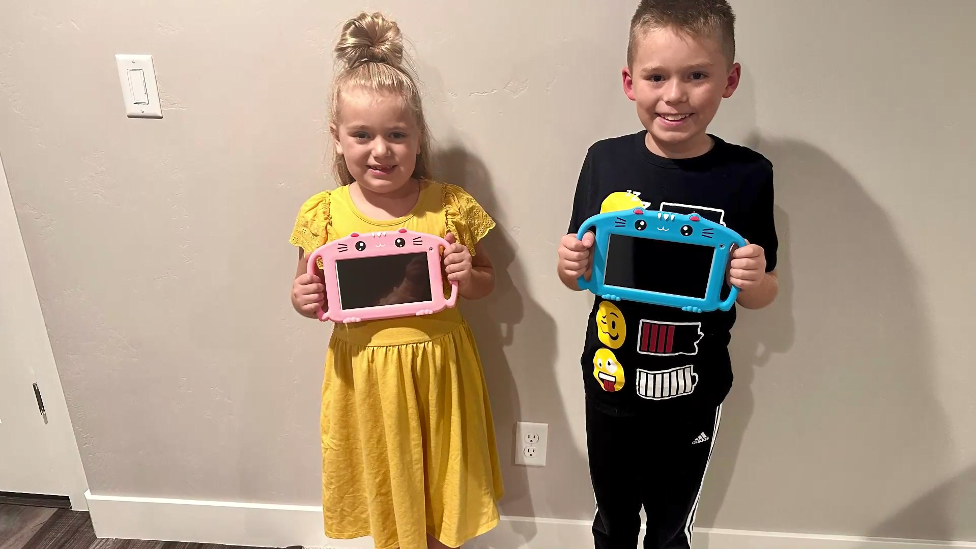 Ascrecem Tablet for Kids 7 in Kinder Tablet Android met WiFi Bluetooth Quad Core 2GB 32GB Kindvriendelijke hoes Kindertablet Vooraf geïnstalleerde educatieve APP van 3 tot 14 jaar Meisjes Jongen(Roze
