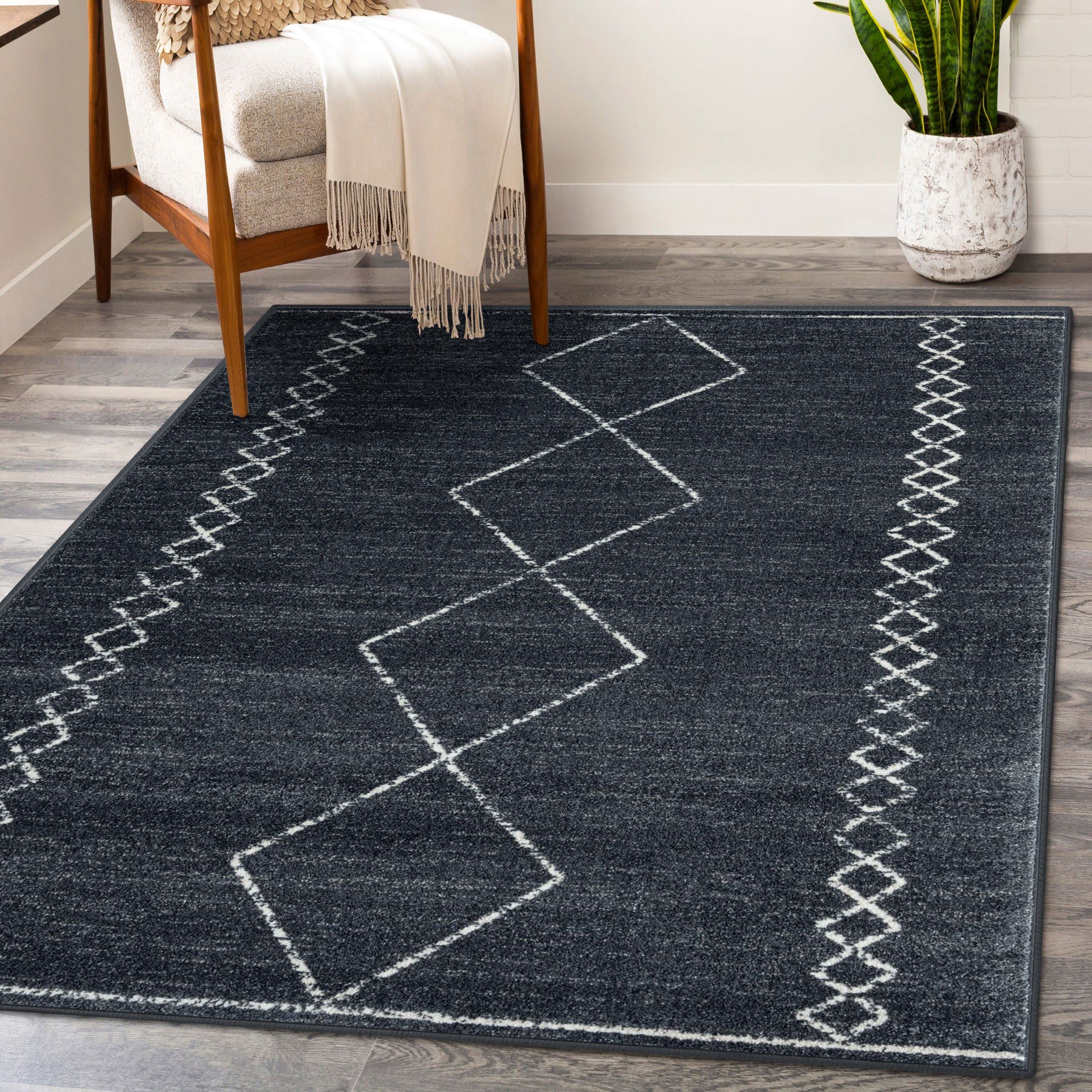 LUXE WEAVERS Daphnes Anthracite 5x7 Boho Moroccan Geometric Area Rug 2735