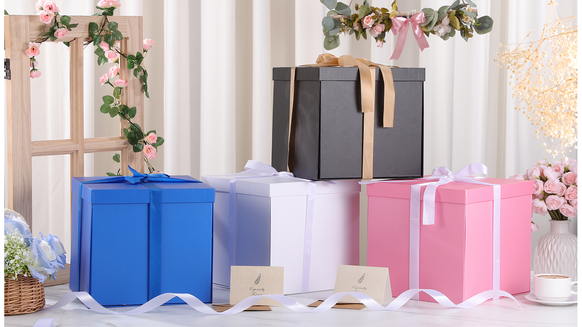 ヴァンガード 10th Anniversary Gift Box PREMIUM 10th Anniversary Gift Box Unboxing is HERE! (Cardfight