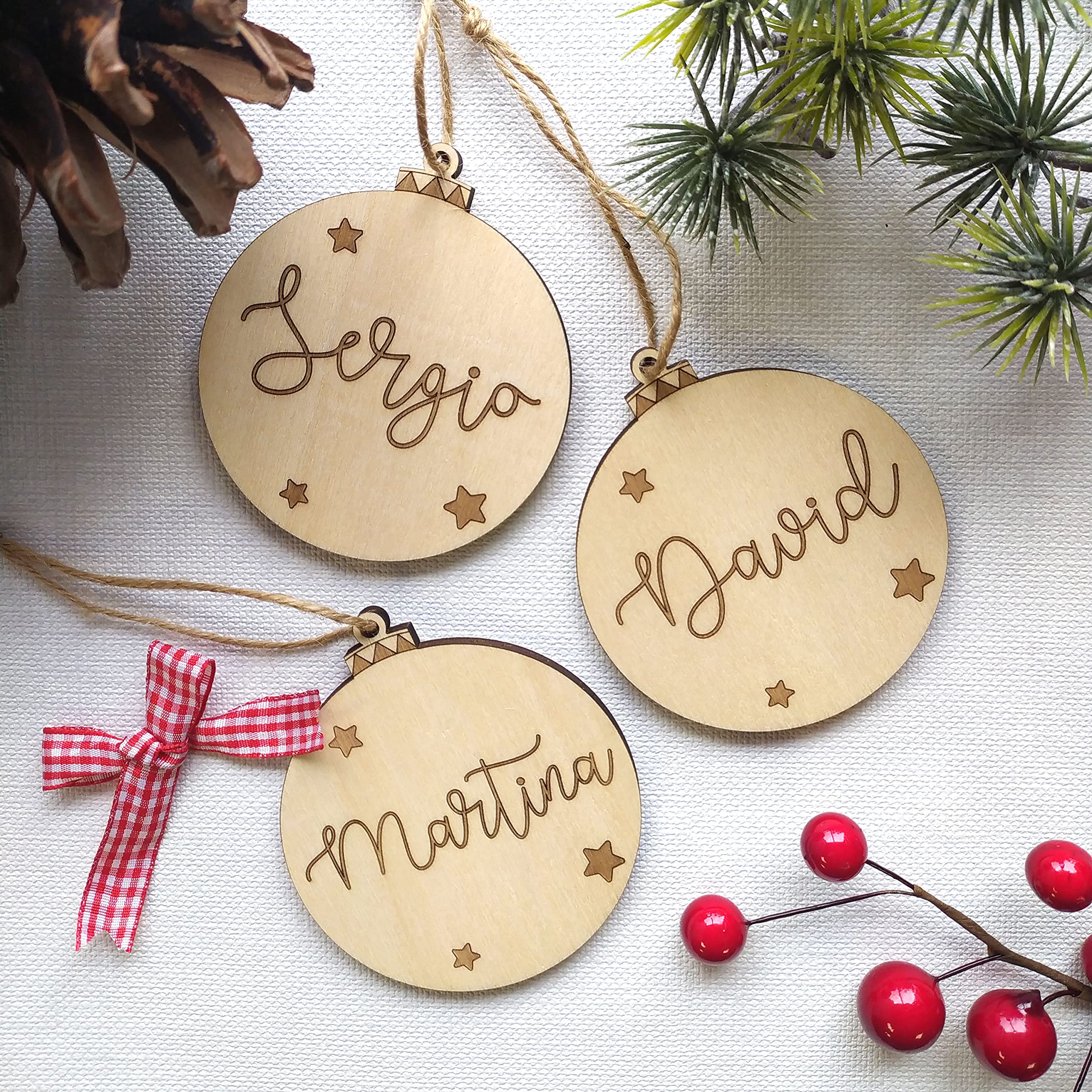 Adorno navidad de madera personalizada con el nombre | Bola árbol navideño | Decoración colgante | Ornamento | Cordel incluido
