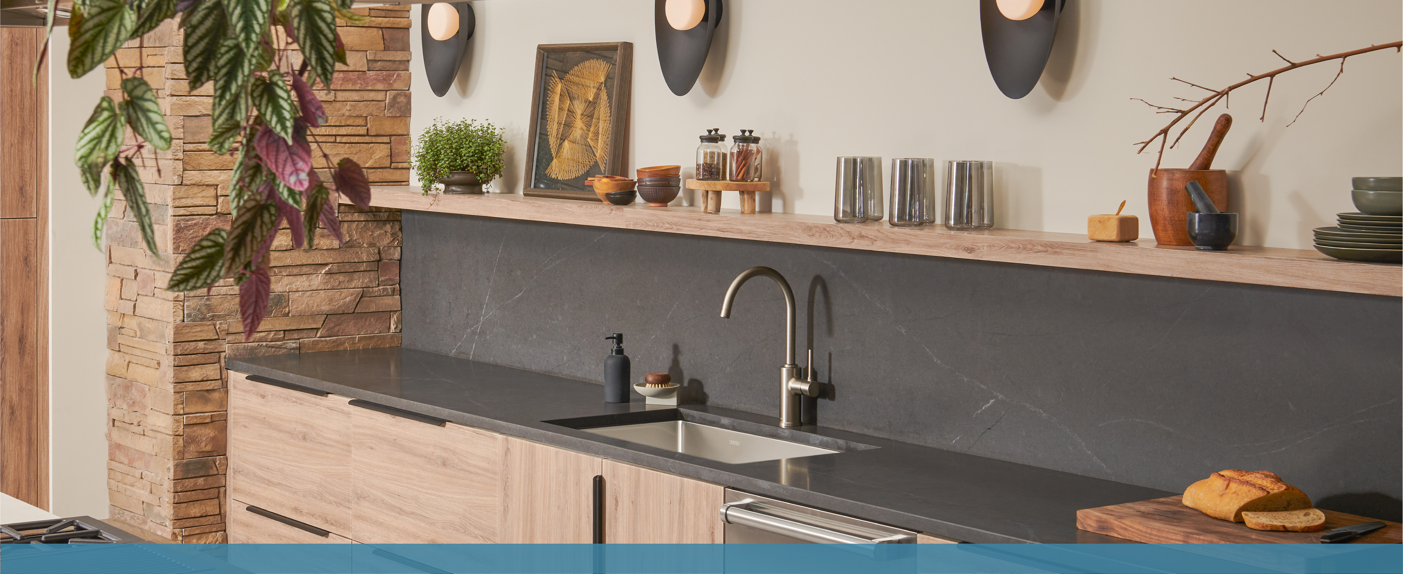 Ruvati 33-inch Low-Divide Rounded Corners Undermount Kitchen Sink