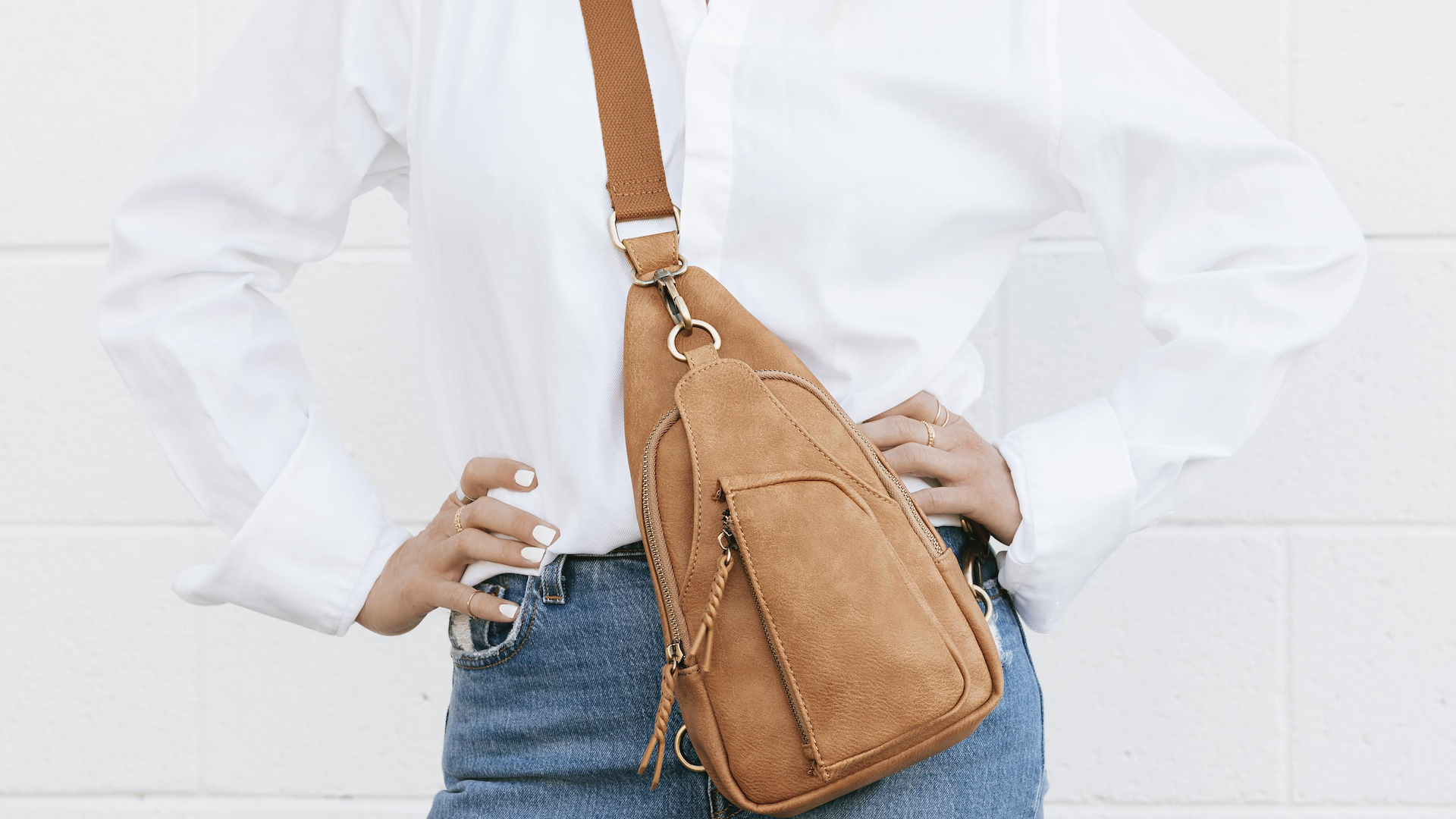 Amazon.com: MMS Brands Antik Kraft Tasha Crossbody Sling (Black