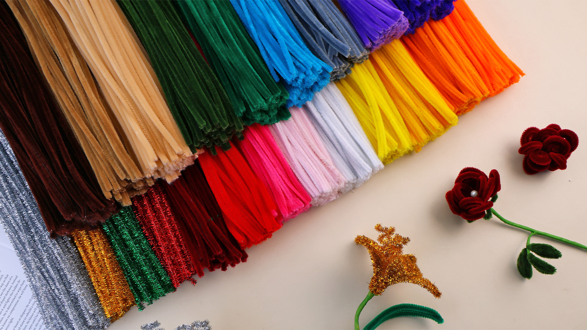Image of Mnuizu 200Pcs Pipe Cleaners, Chenille Stems Pipe Cleaners Bulk DIY Craft | Fuzzy Sticks Pipe Cleaners Craft Supplies for Adults, Making Flowers, Art Project, Party Decors, Light Pink