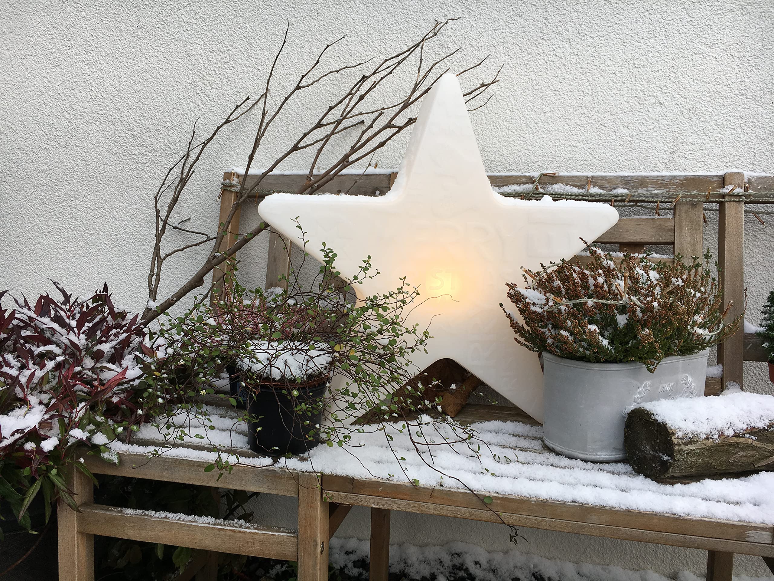 8 seasons design Shining Star Merry Christmas Solar LED Weihnachtsstern Ø 60 cm (Weiß), inkl. Solarmodul und LED-Leuchtmittel, beleuchteter Stern mit geprägtem Weihnachtsmotiv, Solarleuchte