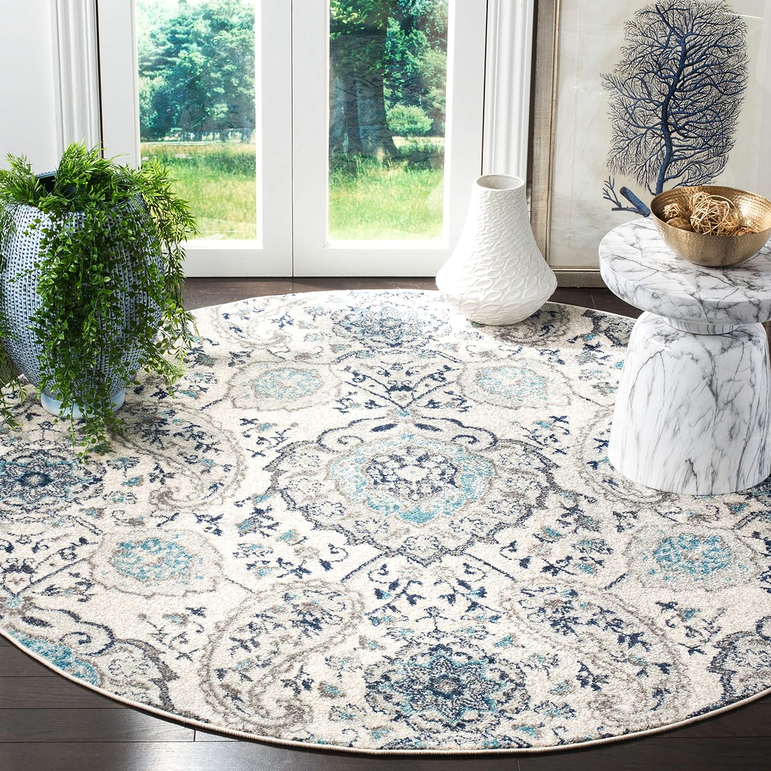 SAFAVIEH Madison Collection Round Area Rug