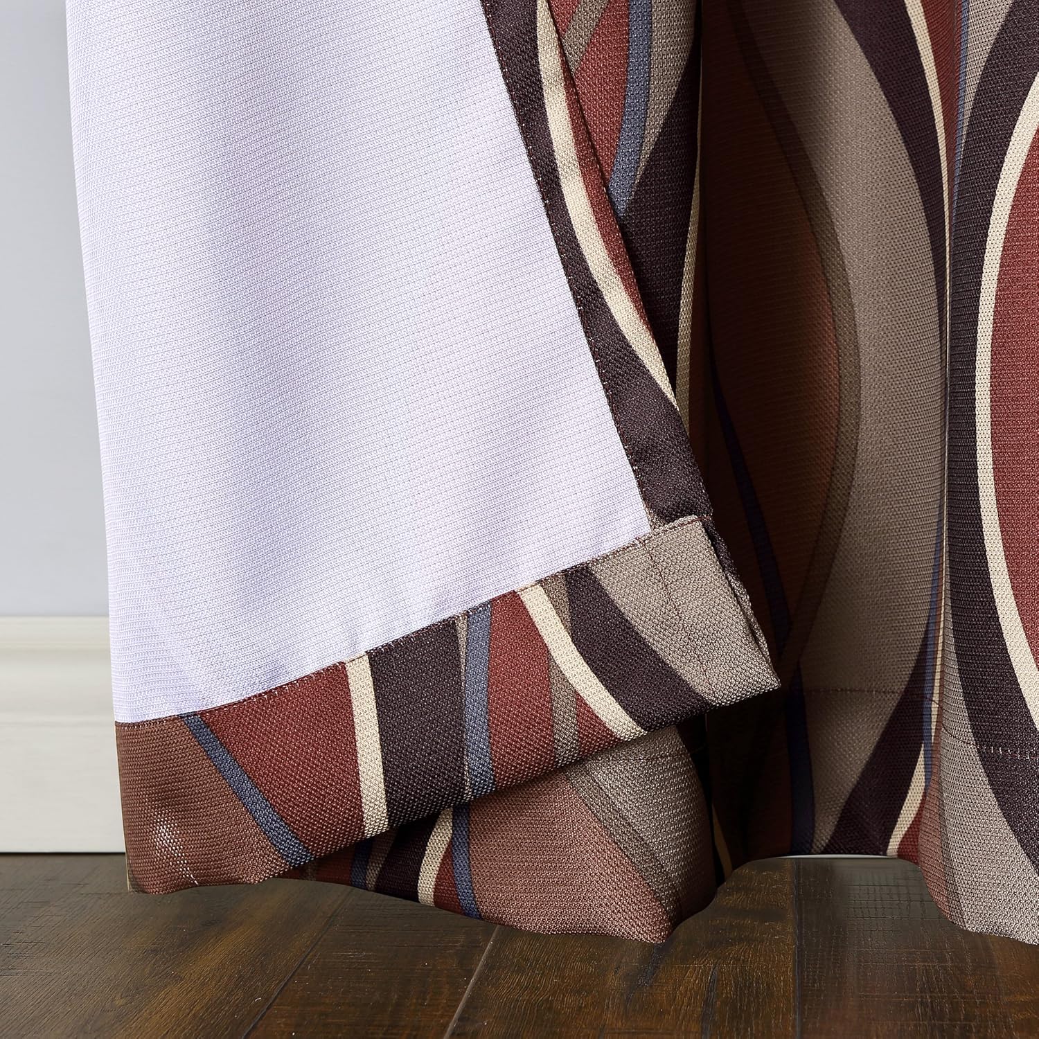 No. 918 Intersect 2-Pack Ogee Print Semi-Sheer Grommet Curtain Panel Pair