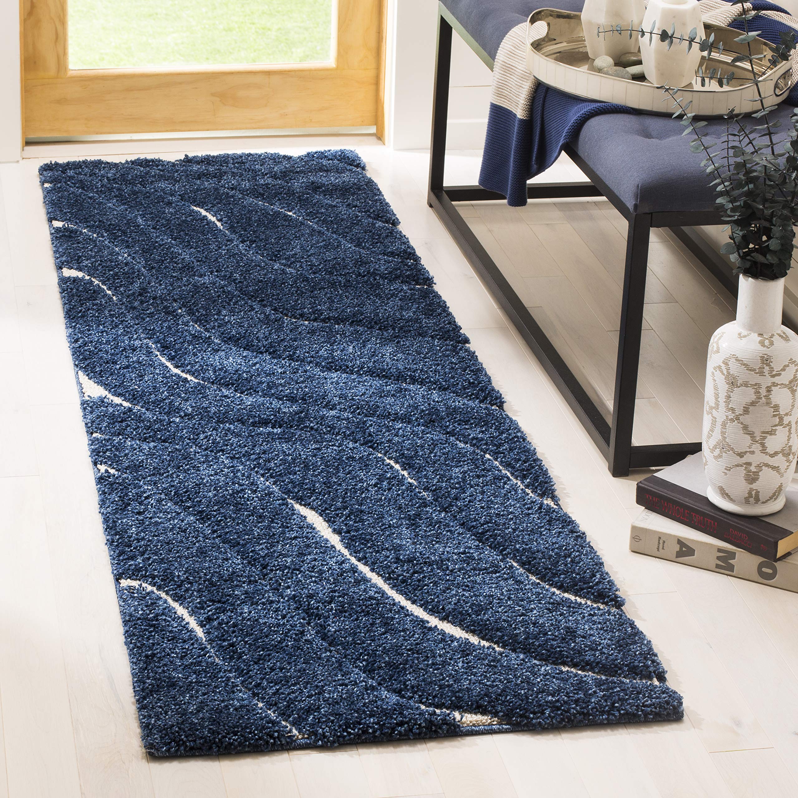 SAFAVIEH Florida Shag Collection Accent Rug - 2'3" x 4', Dark Blue & Cream, Non-Shedding & Easy Care, 1.2-inch Thick Ideal for High Traffic Areas in