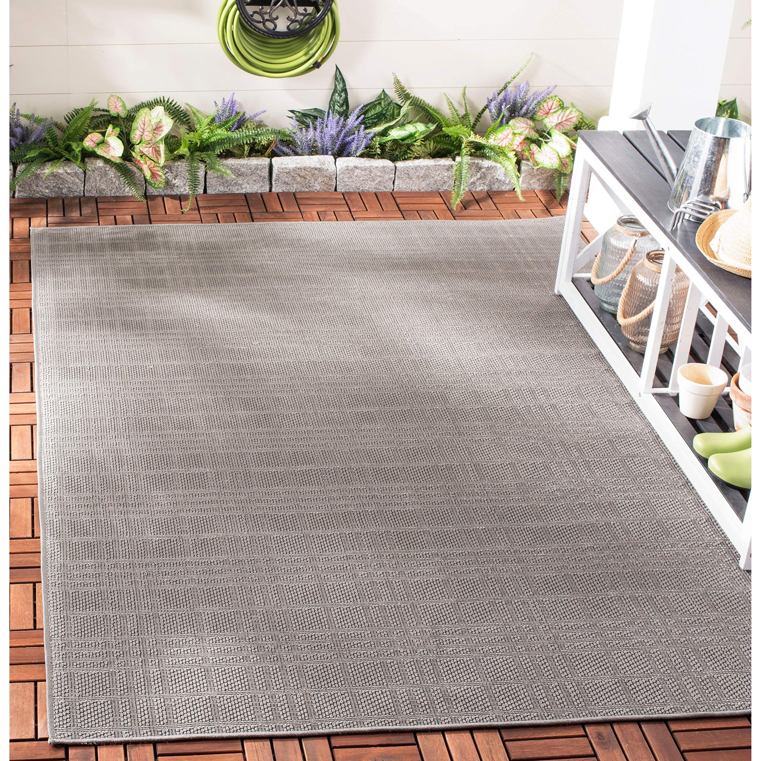 SAFAVIEH Washable Rug Outdoor Bermuda Collection - 8' x 10', Grey, Non-Shedding & Easy to Clean, Ideal for Patio, Backyard, Mudroom (BMU802F)