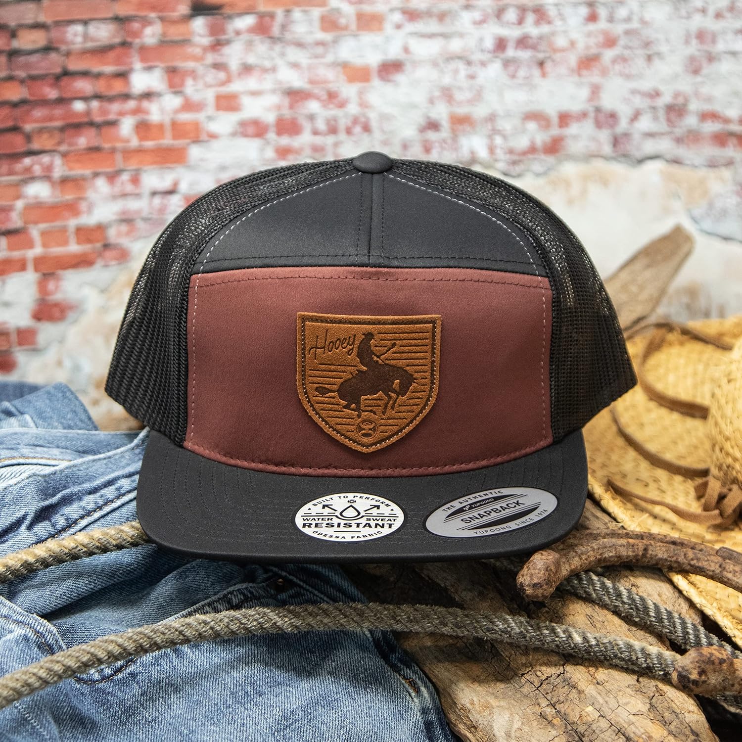 HOOEY Men’s Roughy Adjustable Snapback Hat (Maroon/Black) - Image 2