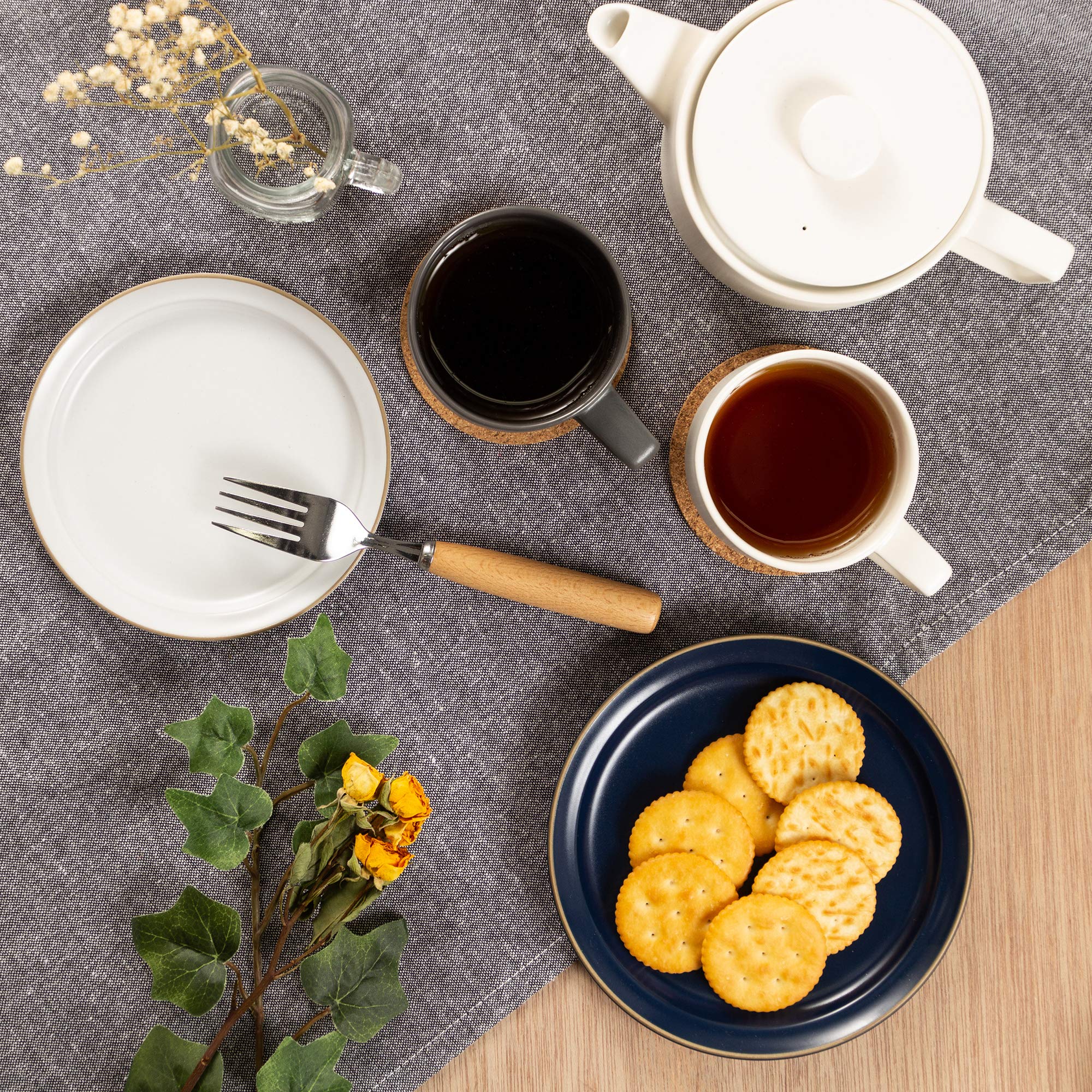 Amazon.co.jp: MIKASA T-789476 Weekend Teapot, White, Diameter 5.2