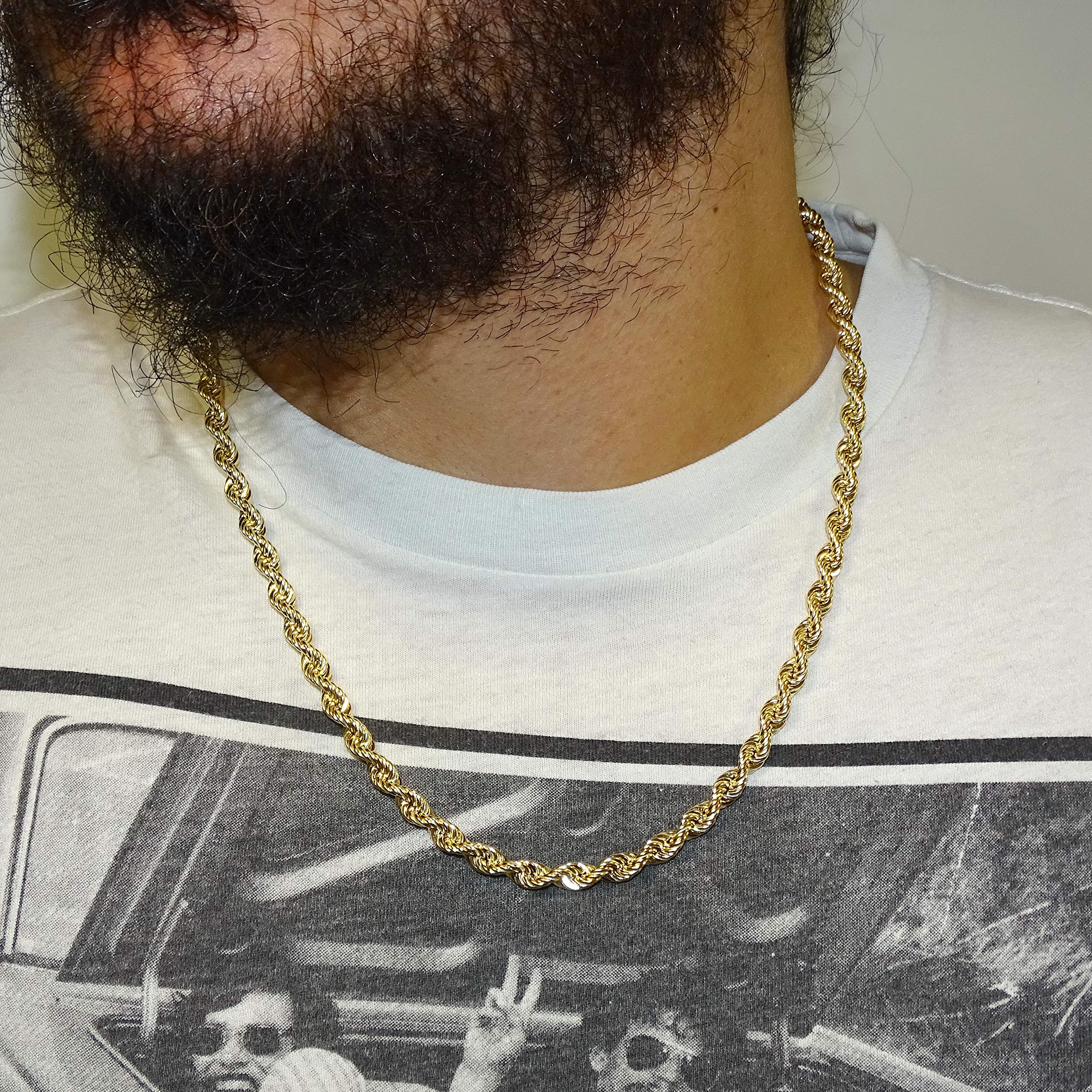 Never Say Never Cordón de oro amarillo de 18k de 5.5 mm de ancho y 60cm de largo. Cierre mosquetón. Peso, 15.00 gr de oro de 18K