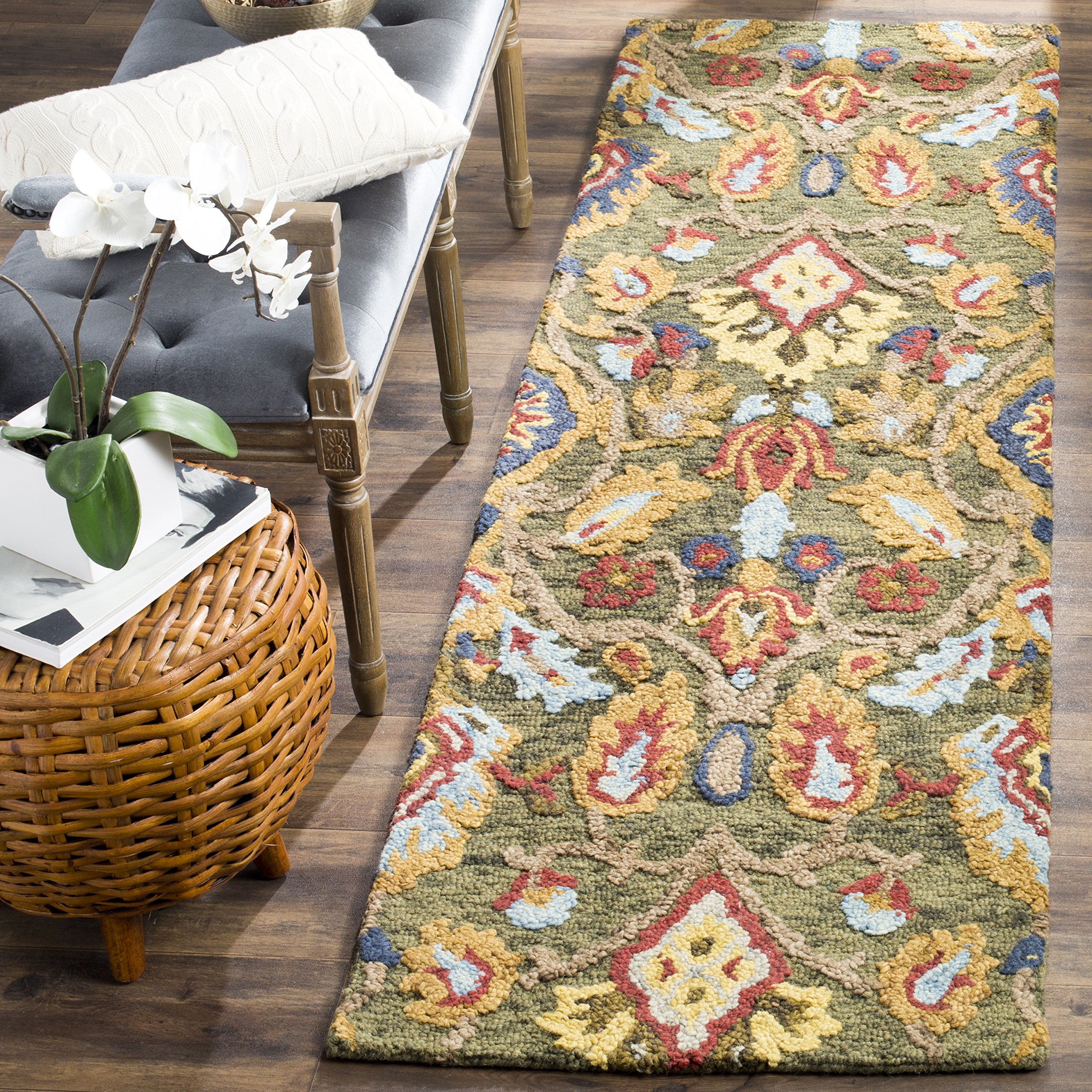 SAFAVIEH Blossom Wool Runner Rug