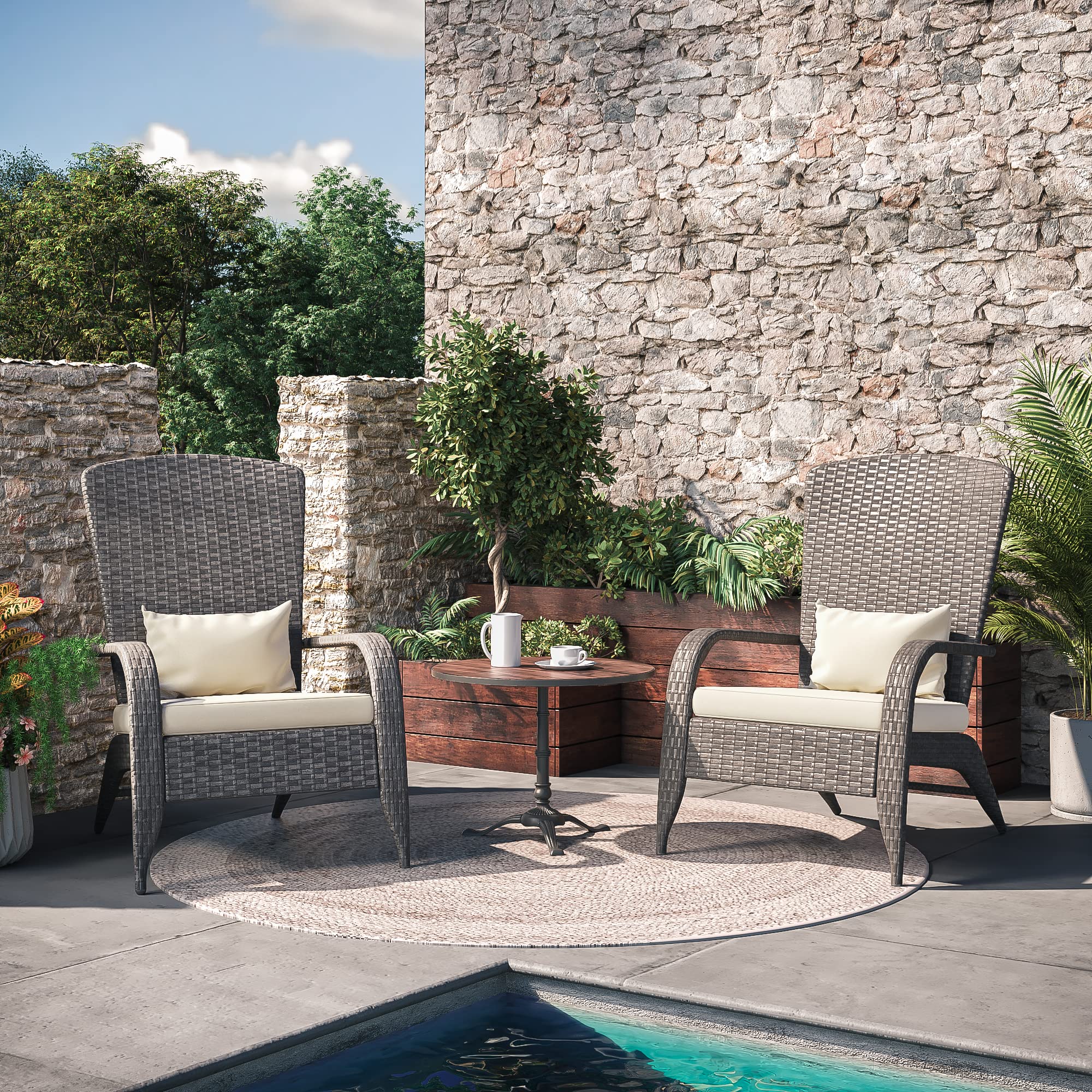 Mondeer 2X Chaise Adirondack, Salon de Jardin 2 Fauteuils en Rotin PE, Fauteuil Relax Jardin Plein Air avec Dossier Haut et Accoudoirs, Chaises de Loisirs avec Coussins pour Patio, Gris Brun