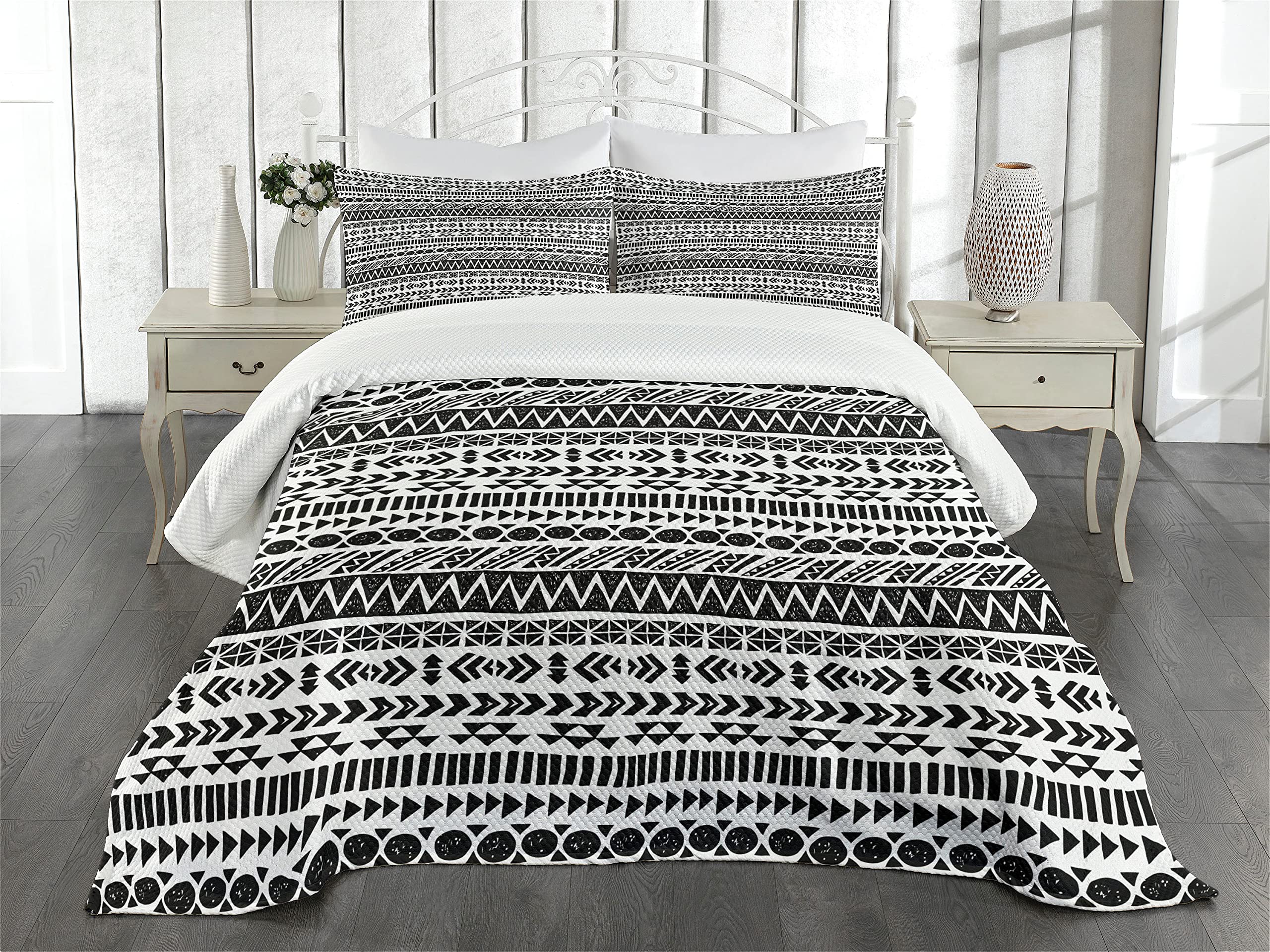 Ambesonne Striped Bedspread Set, Trippy Mystic Aztec Culture Antique Aged Folk Old Bohemian Print, 3 Piece Decorative Bedding Coverlet and 2 Pillow Shams, King Size, Charcoal Cream