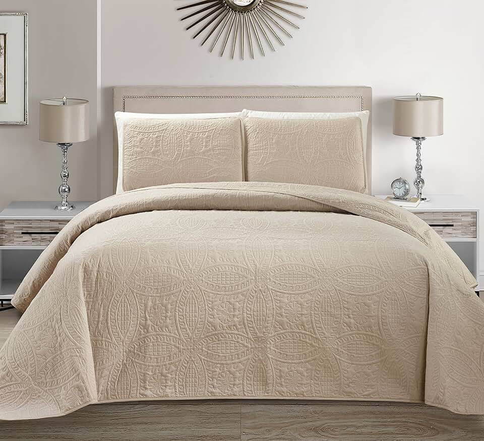 Beige Bedspreads, Coverlets & Sets / Bedding Home & Kitchen