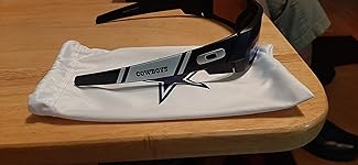 Review Image by Jessica Lamas