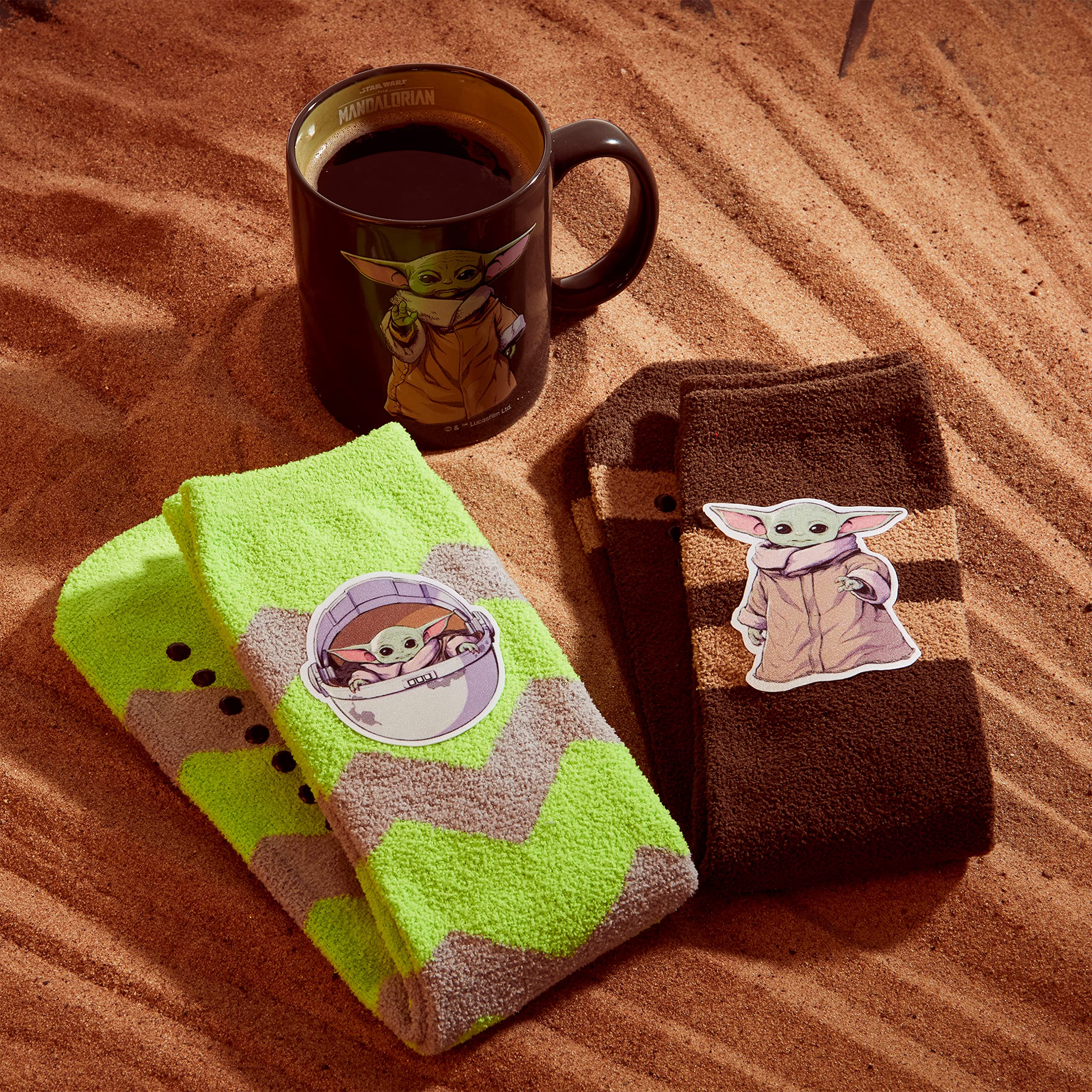 Disney The Mandalorian Calcetines Antideslizantes Hombre, Pack de 2, Baby Yoda Regalo