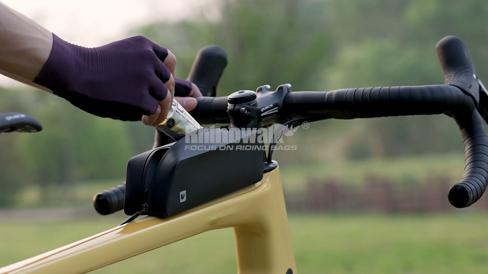 Amazon.co.jp: Rhinowalk 自転車トップチューブバッグ 防水 止水 