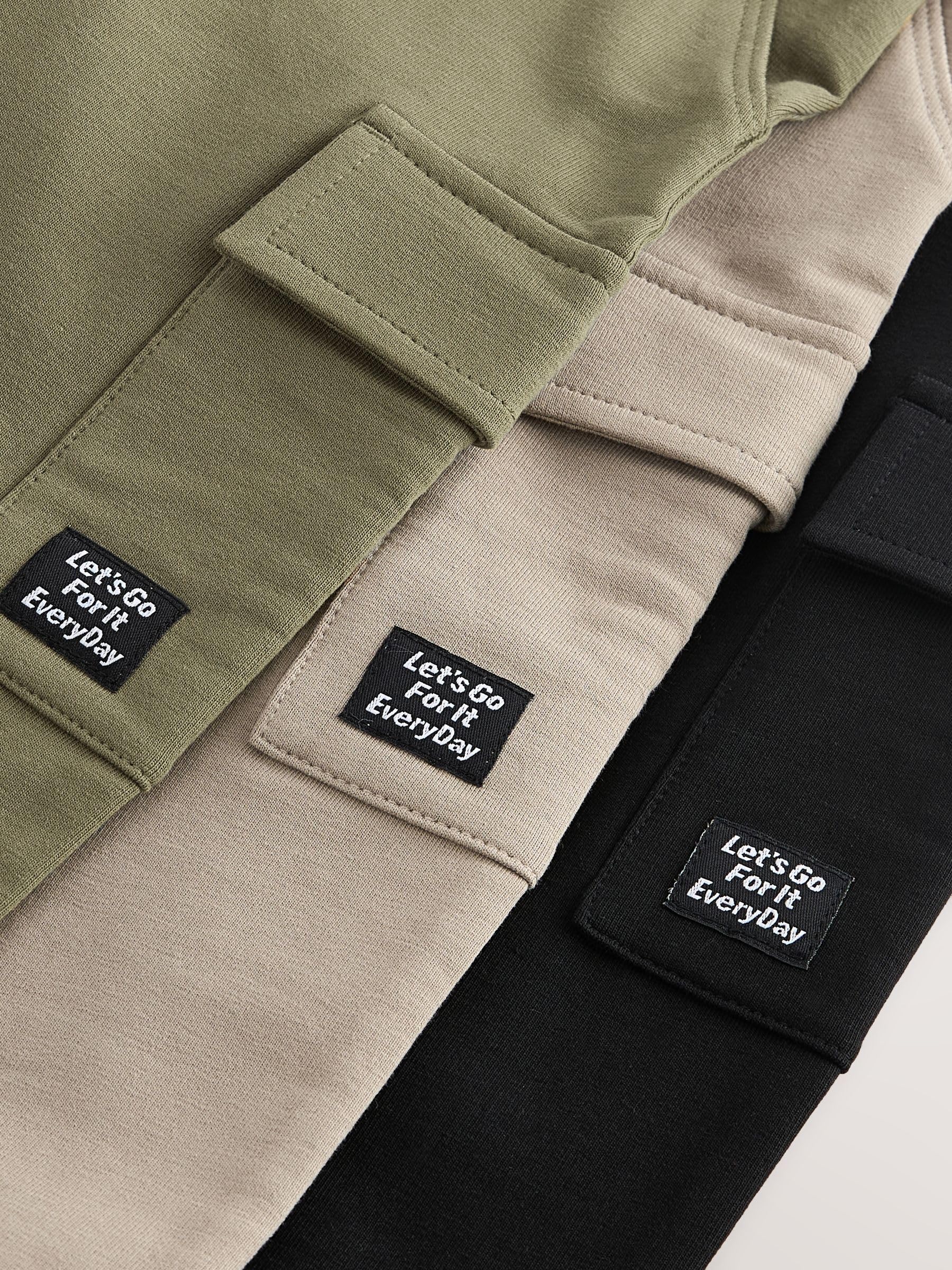 NEXT Jungen 3er-Pack Super Skinny Fit Utility-Jogginghose 62-122