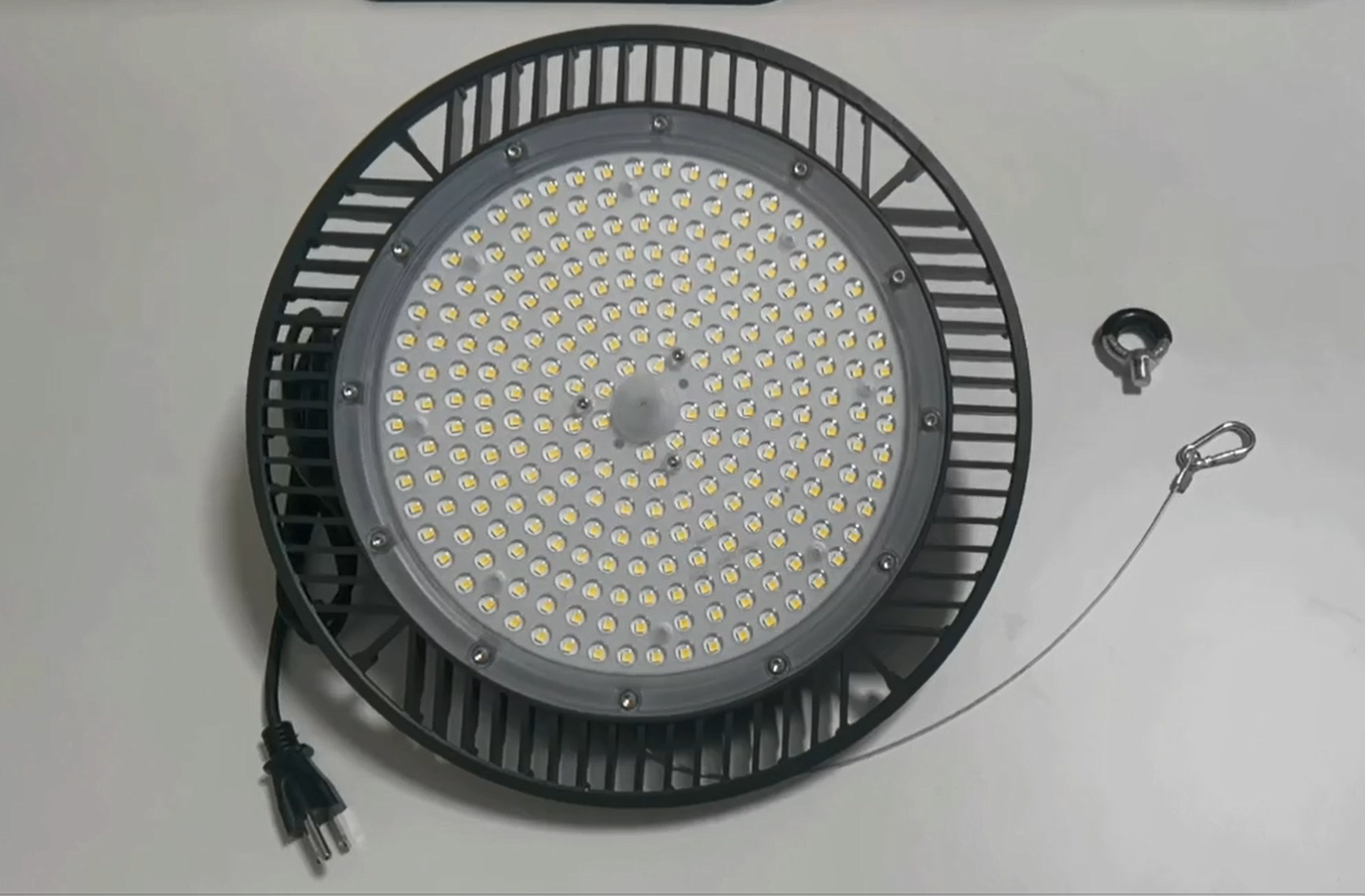 LONGLUX Super Bright 200W UFO LED High Bay Lights 30000Lm 5000K
