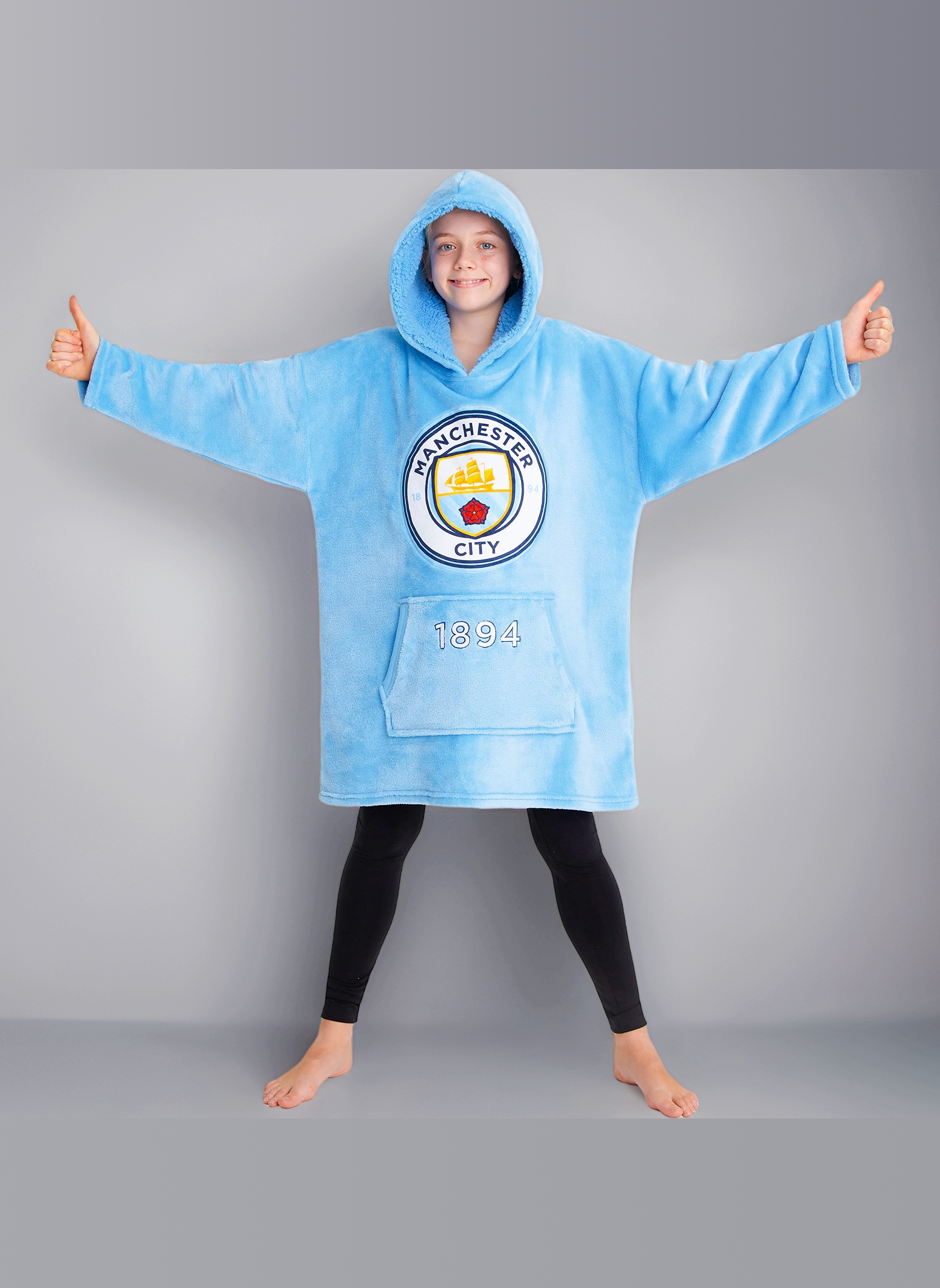 F.C. Hoodie Blanket for Kids Teenagers Cosy Fleece Wearable Blanket Warm Oversized Hoodie Supporters' Gear Football Gifts for Boys