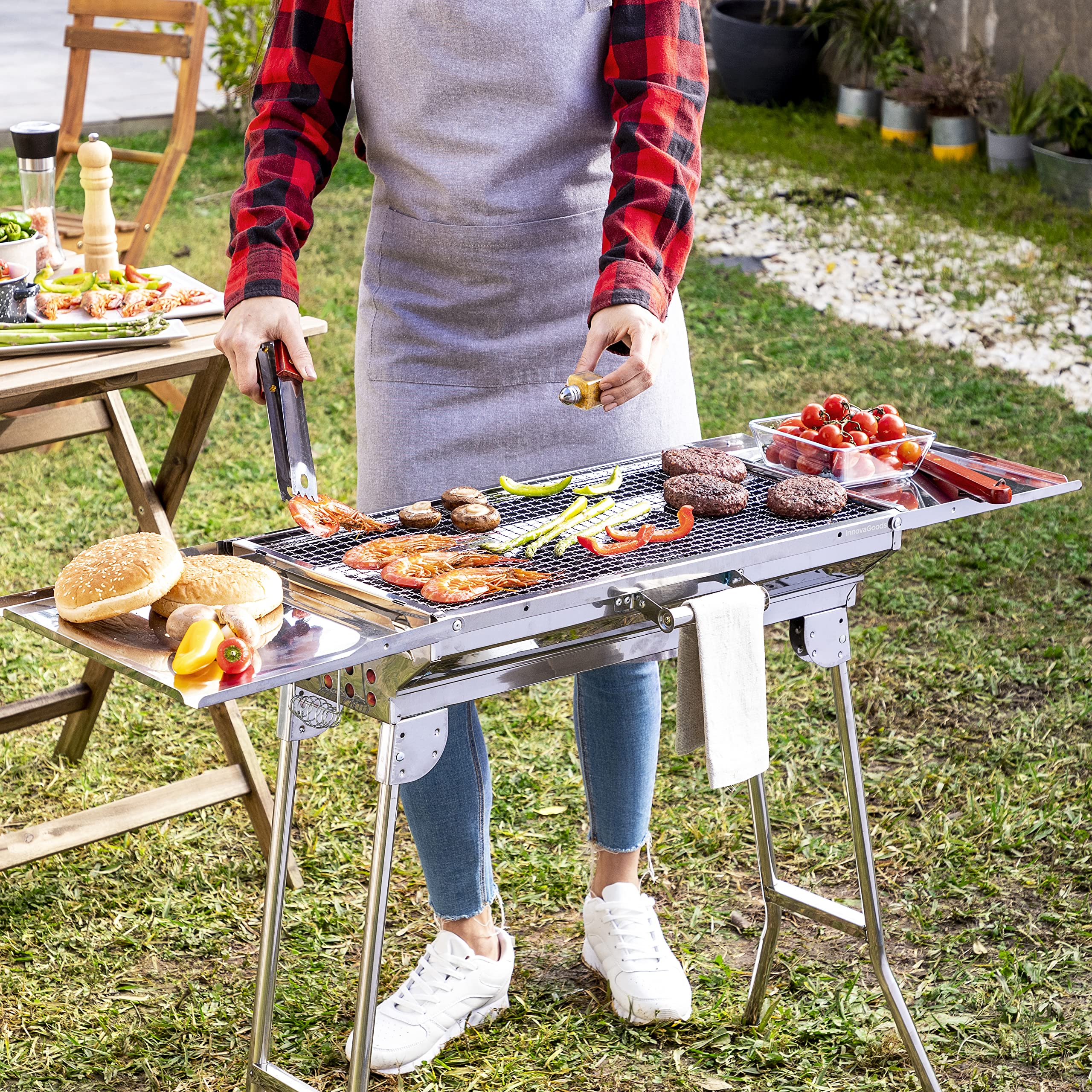 InnovaGoods® Zusammenklappbarer Holzkohlegrill aus Edelstahl, Tragbar, Leicht zu reinigen, ideal für Picknicks, Camping, Garten, Strand. Rostfreier Stahl.