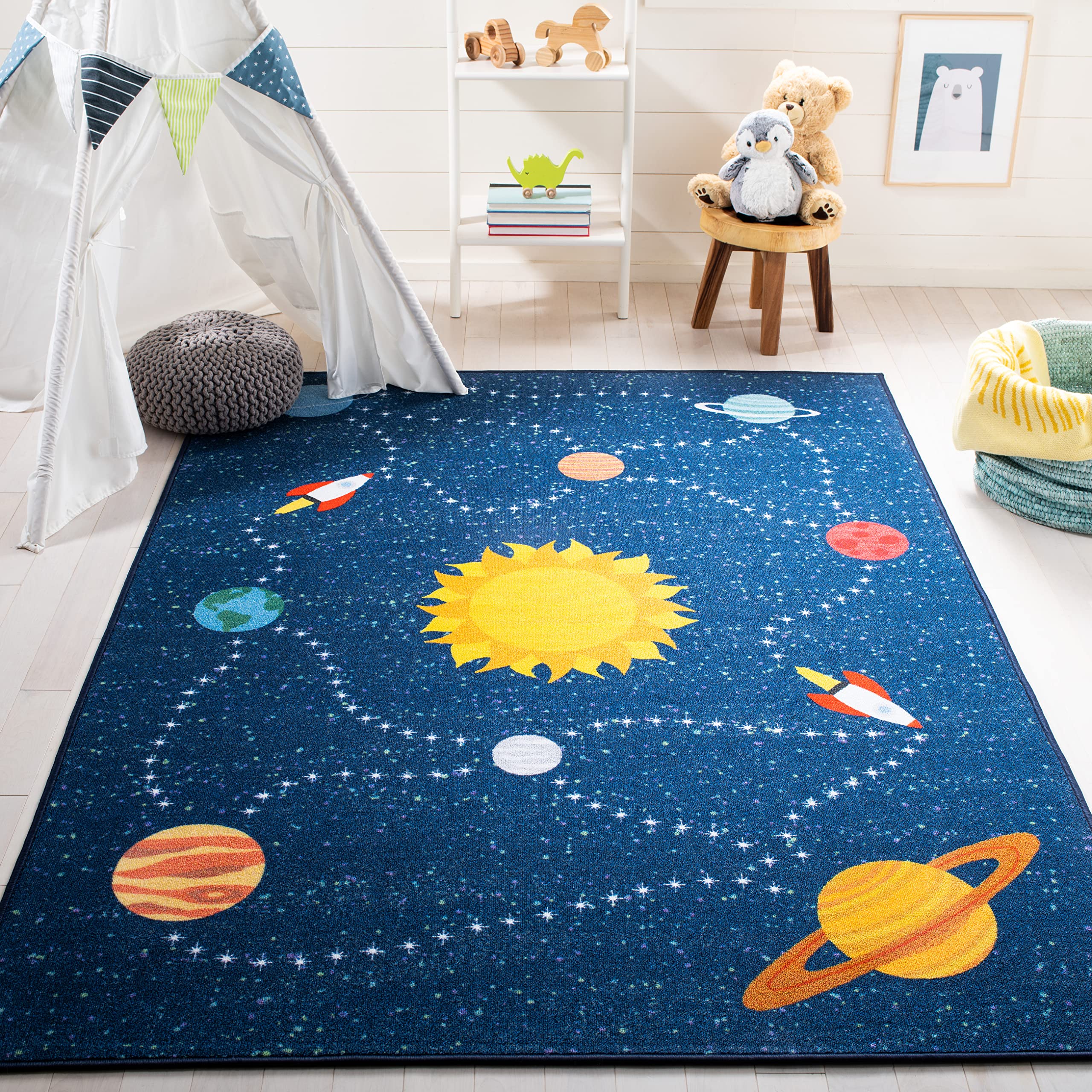 SAFAVIEH Washable Rug Kids Playhouse Collection - 4'4" x 6', Navy & Gold, Slip Resistant & Easy to Clean, Ideal for Kids Room, Playroom, Nursery, Boys