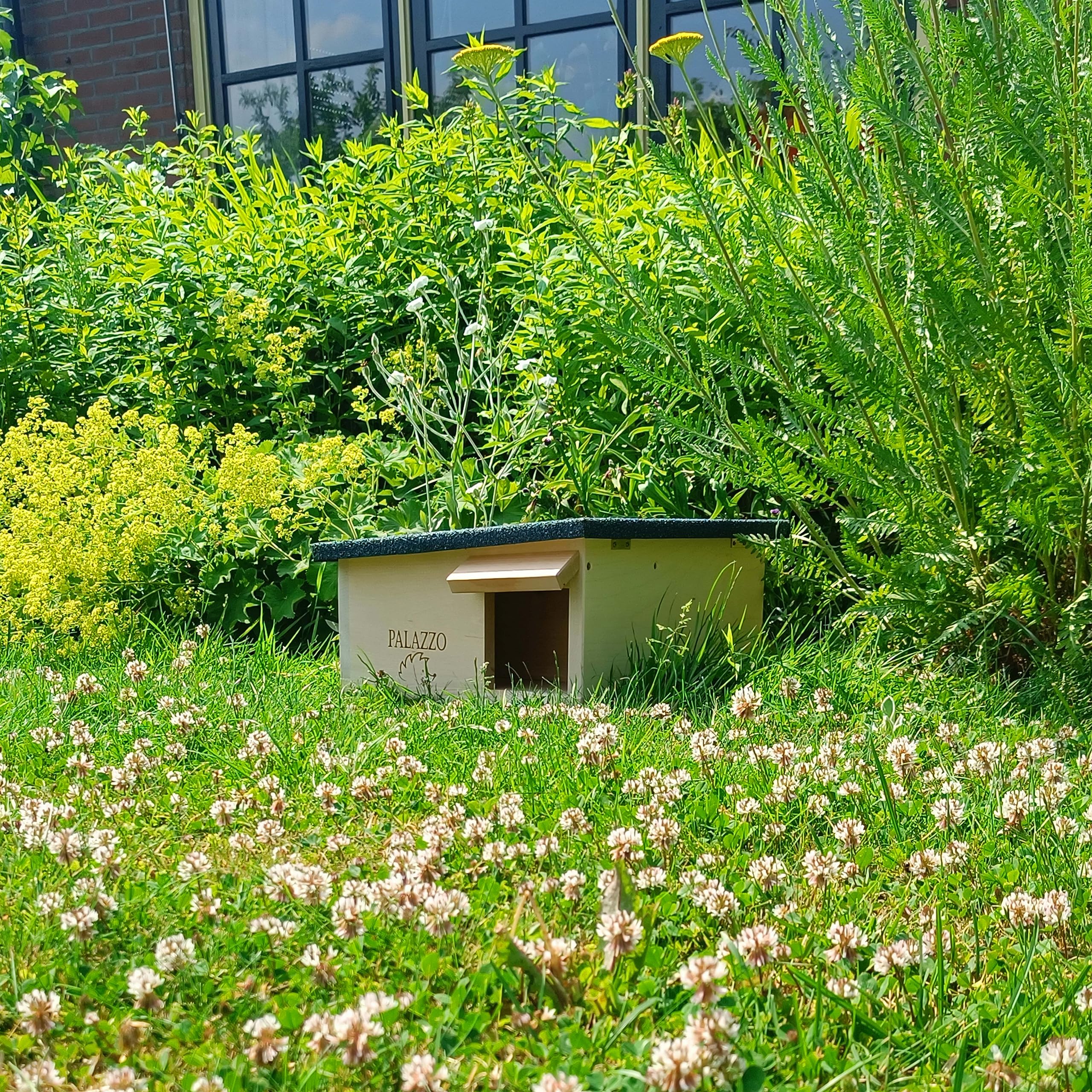 Dokkodo Igelhaus wetterfest aus Holz – Igelhotel & Winterquartier mit Labyrinth-Eingang – Sicherer Unterschlupf für Garten, 47 × 45 × 26 cm Palazzo
