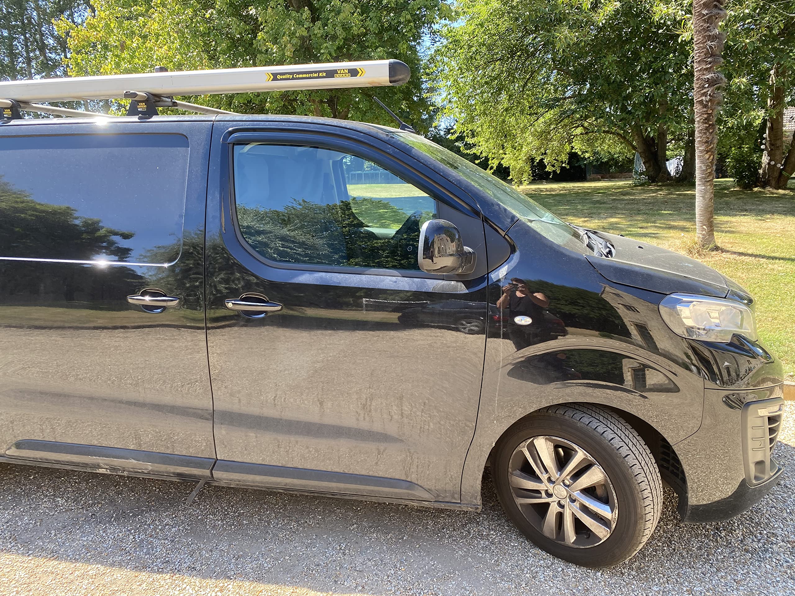 AUTO CLOVER Lot de 2 déflecteurs d'air pour Citroën Dispatch Jumpy Peugeot Expert 2016+
