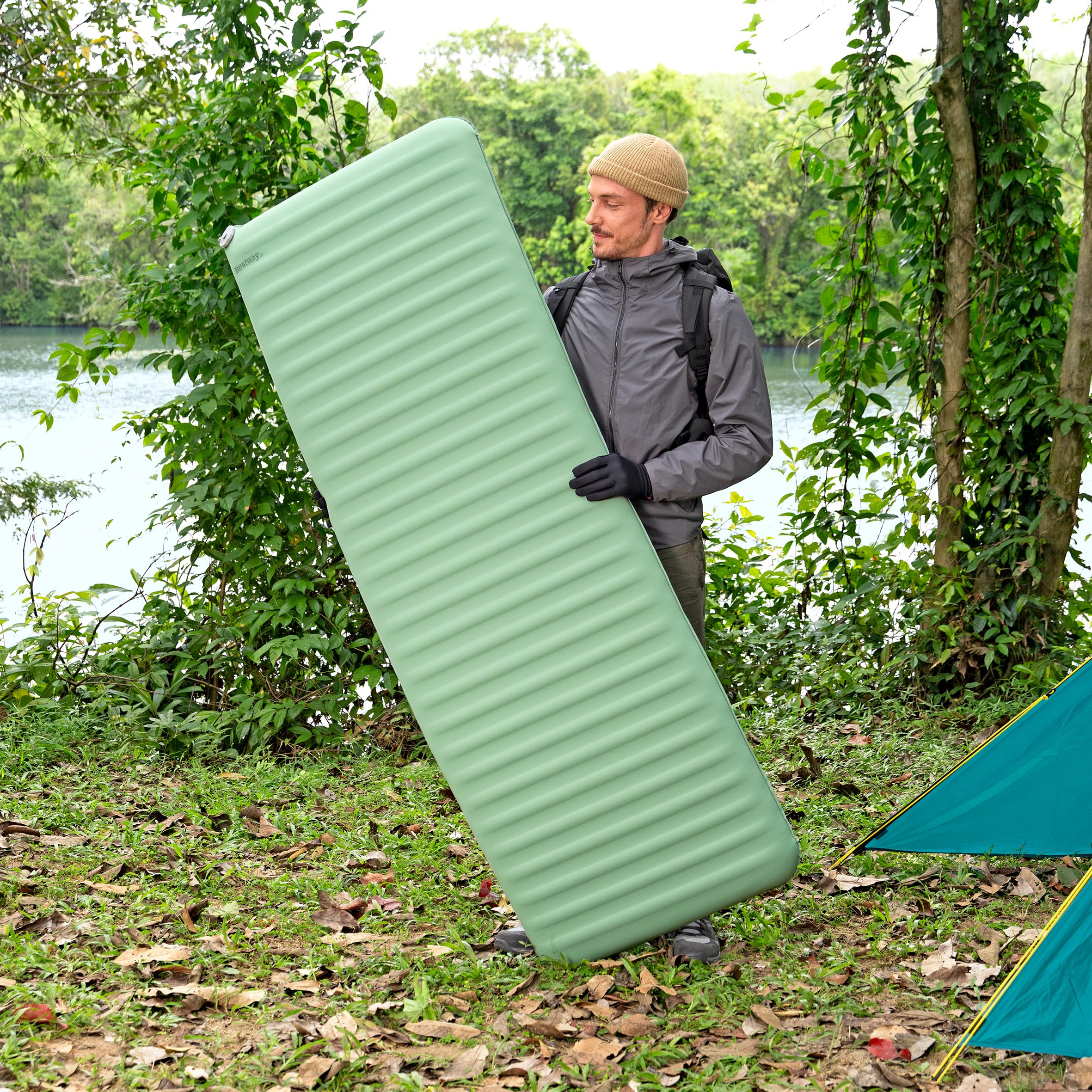 Bestway selbstaufblasende Single-Schlafmatte ComforTrek 183 x 63,5 x 7,6 cm